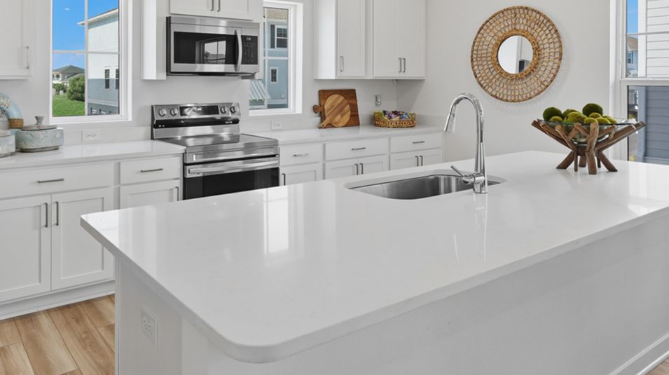 Lost Key Townhomes Sabal Palm EI Kitchen Quartz Counter Tops