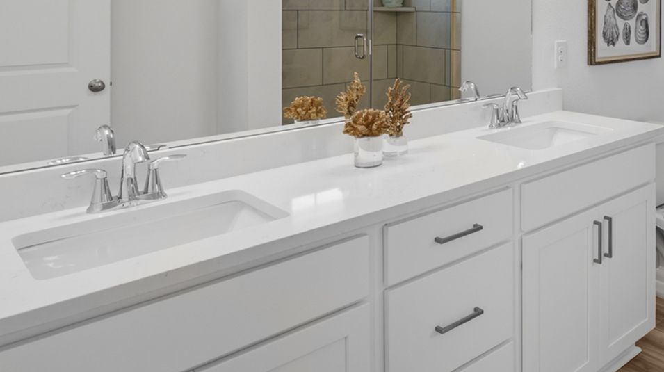 Lost Key Townhomes Sabal Palm EI Owners Bath Quartz Counter Tops