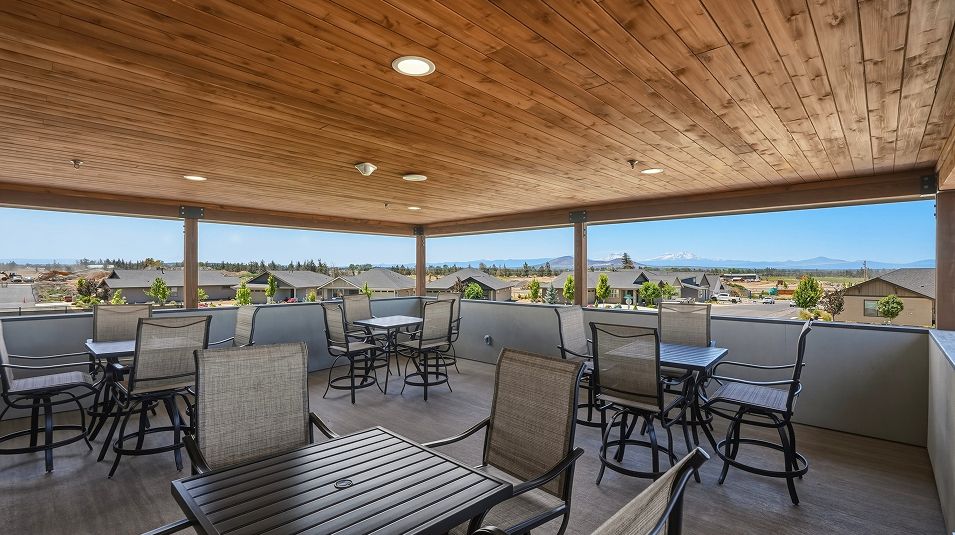 Dry Canyon Amenity Clubhouse Patio