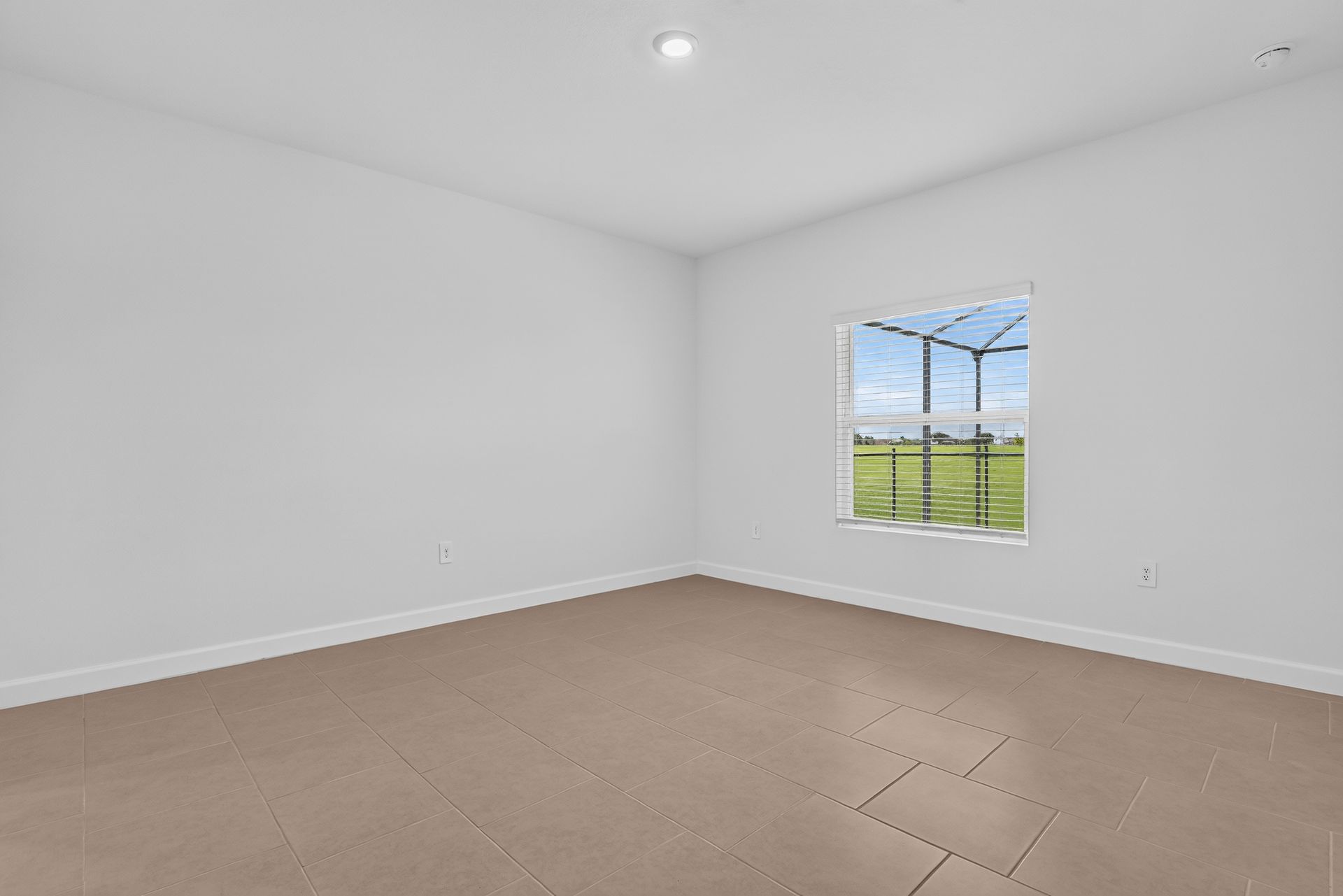 Hampton Lakesat River Hall Carson 8