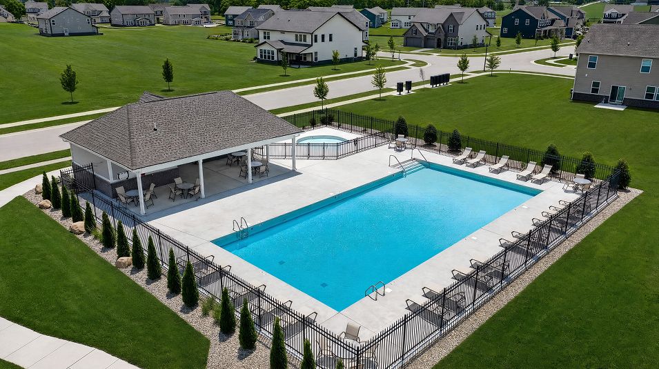 Grand Vista Amenity Pool
