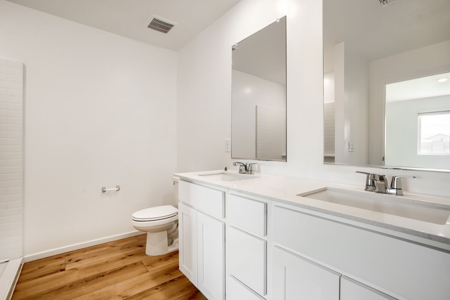 11465 W Red Admiral St   Web Quality   008   08 Primary Bathroom