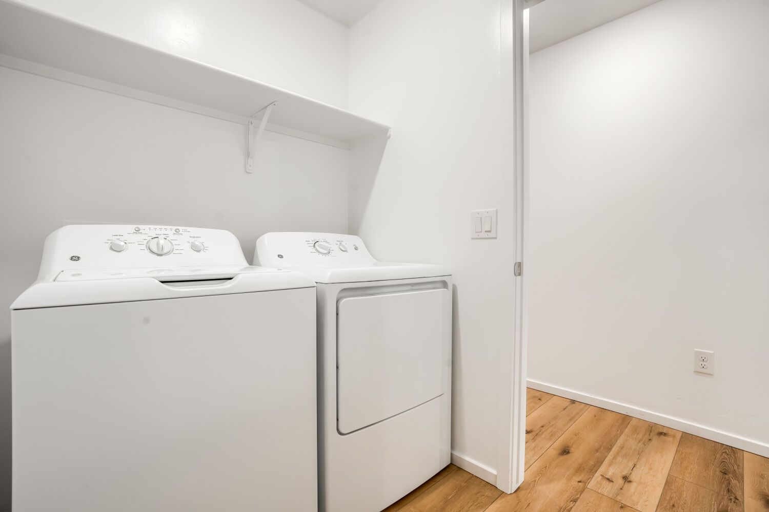 11465 W Red Admiral St   Web Quality   010   10 Laundry Room