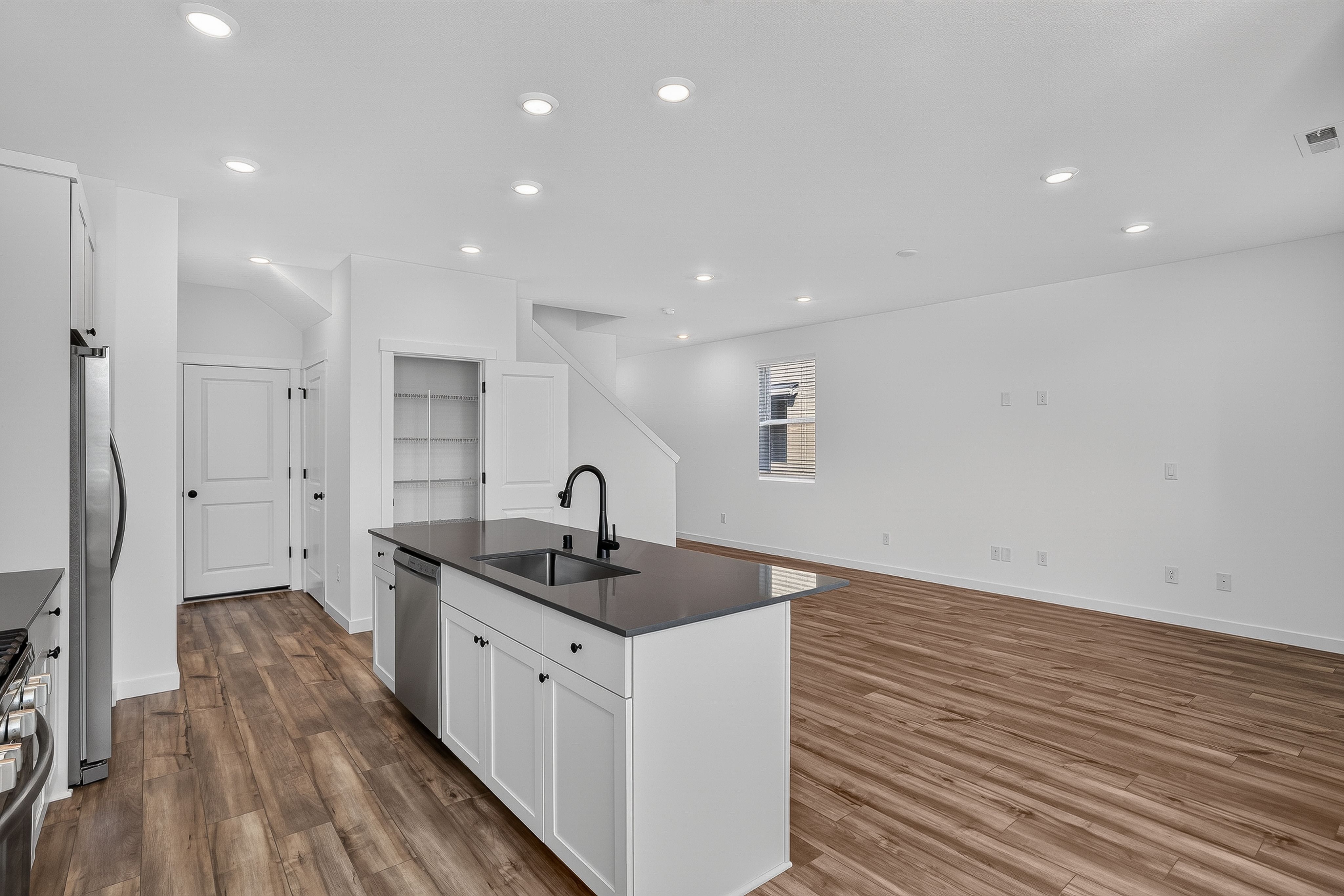 Alderand Ash Aubrey 11