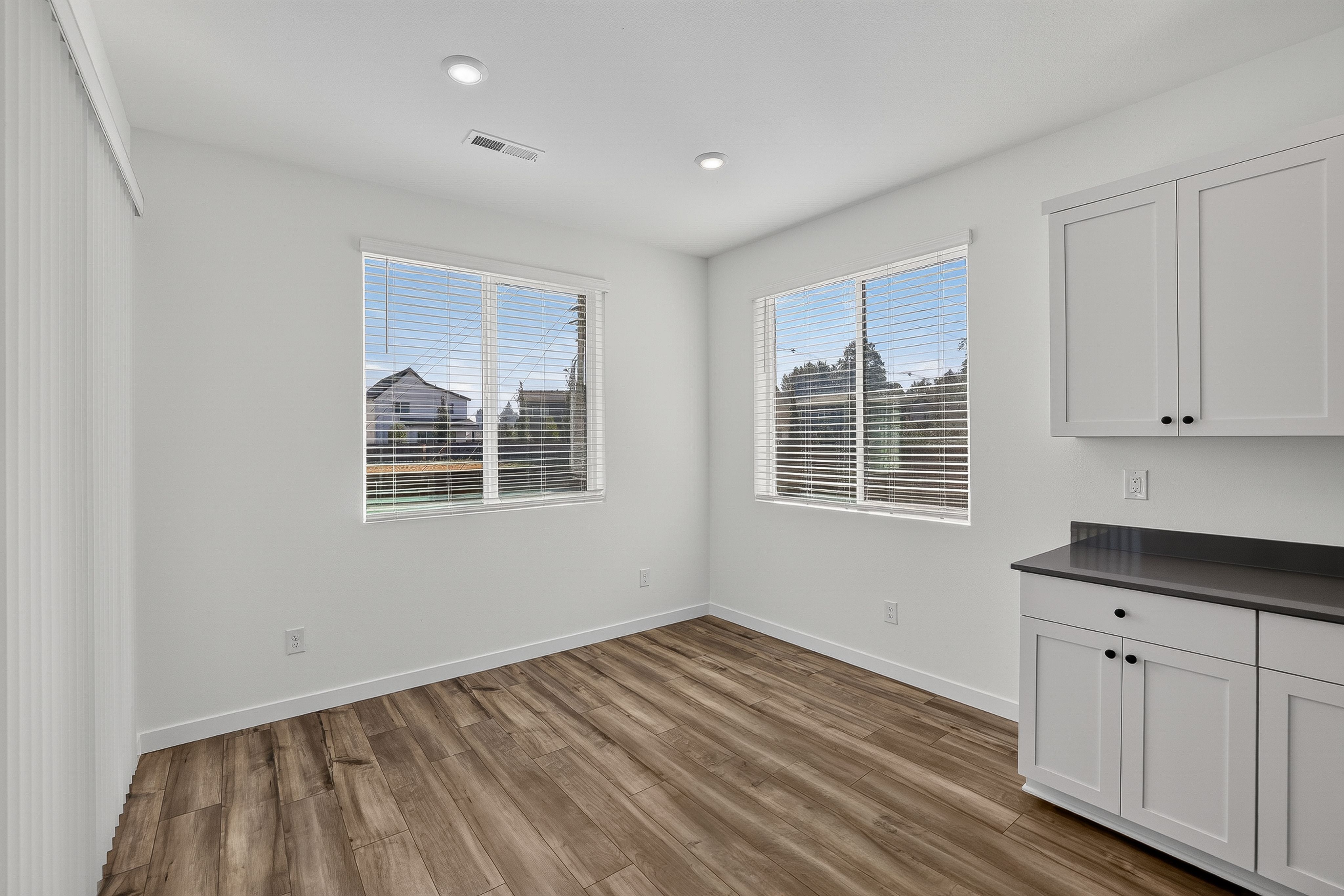 Alderand Ash Aubrey 16