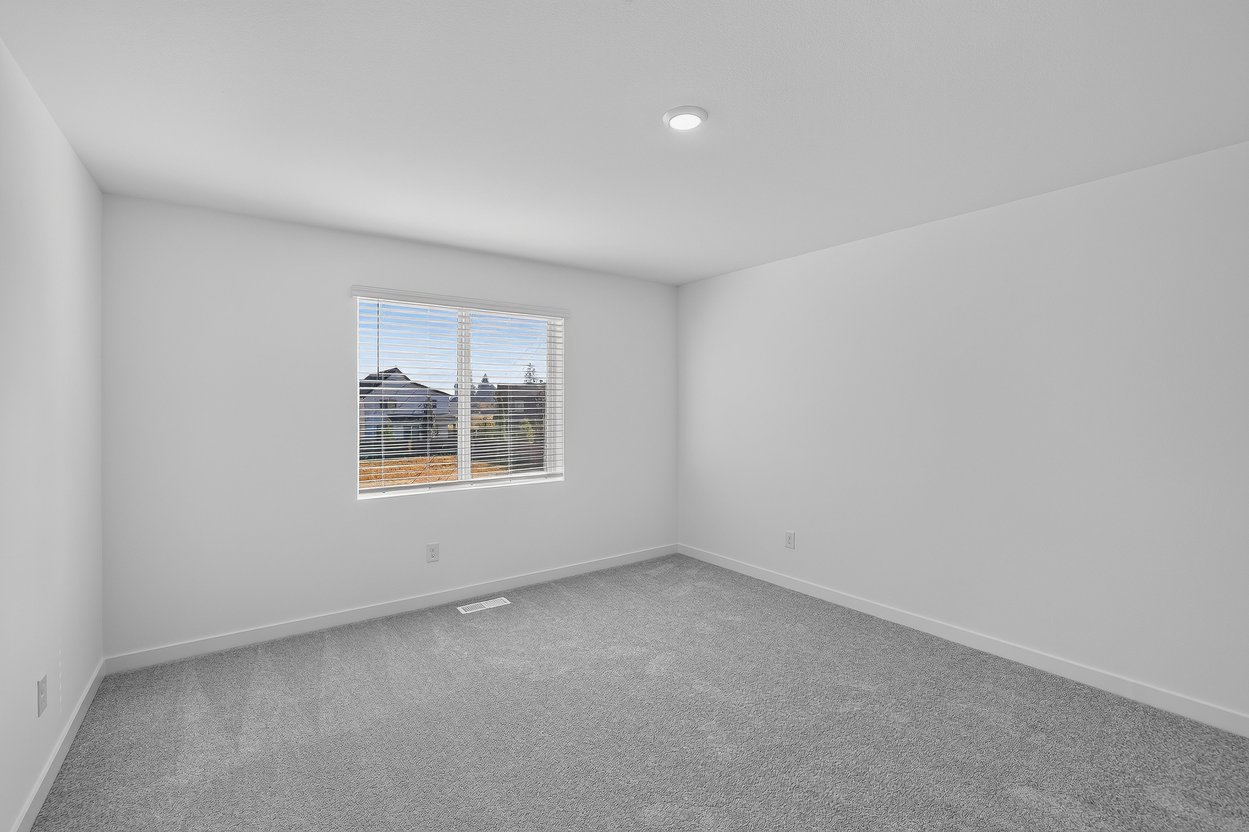 Alderand Ash Aubrey 24