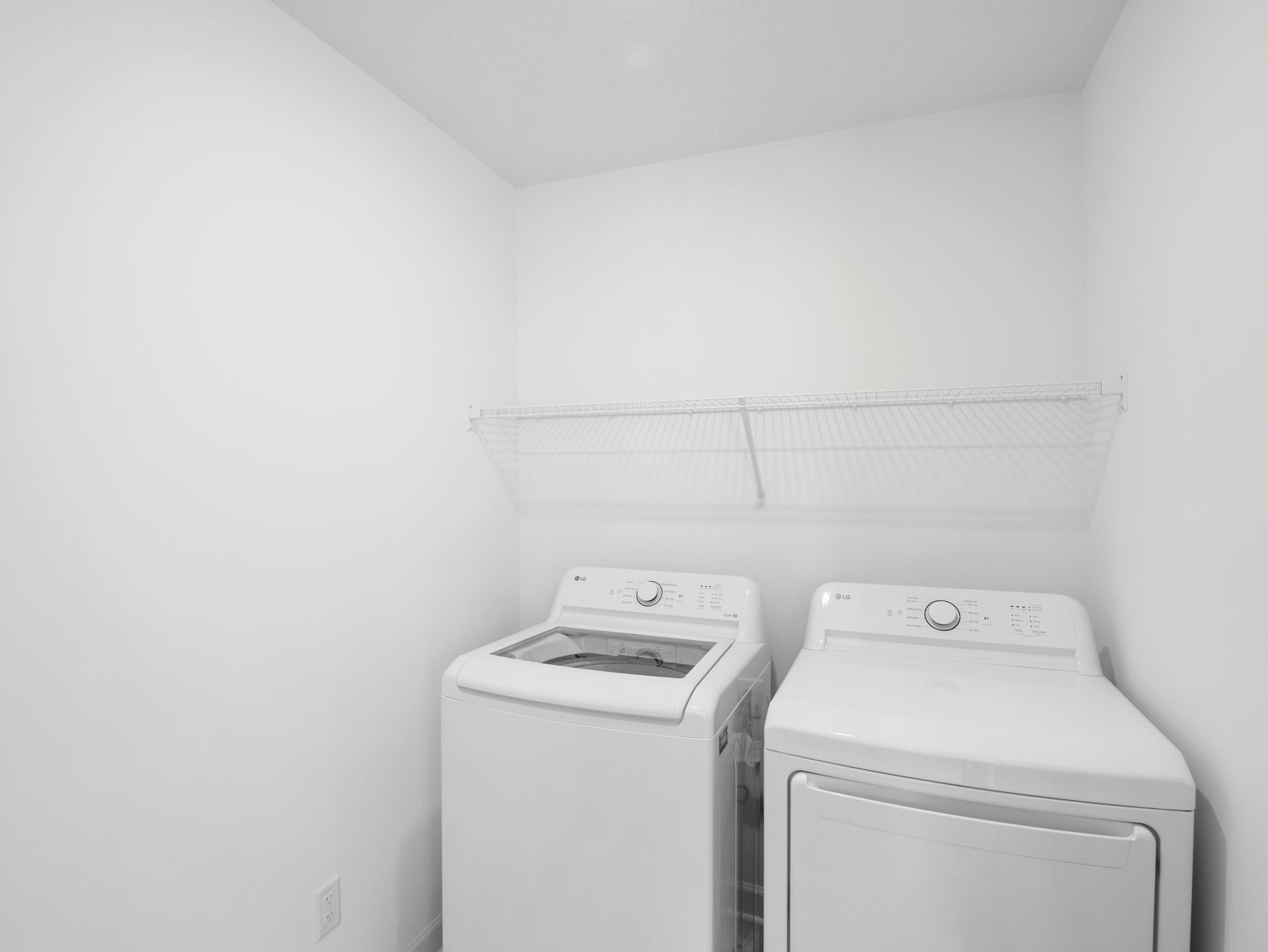 15 Waterford Richmond QMI H S8210 Laundry Room F2