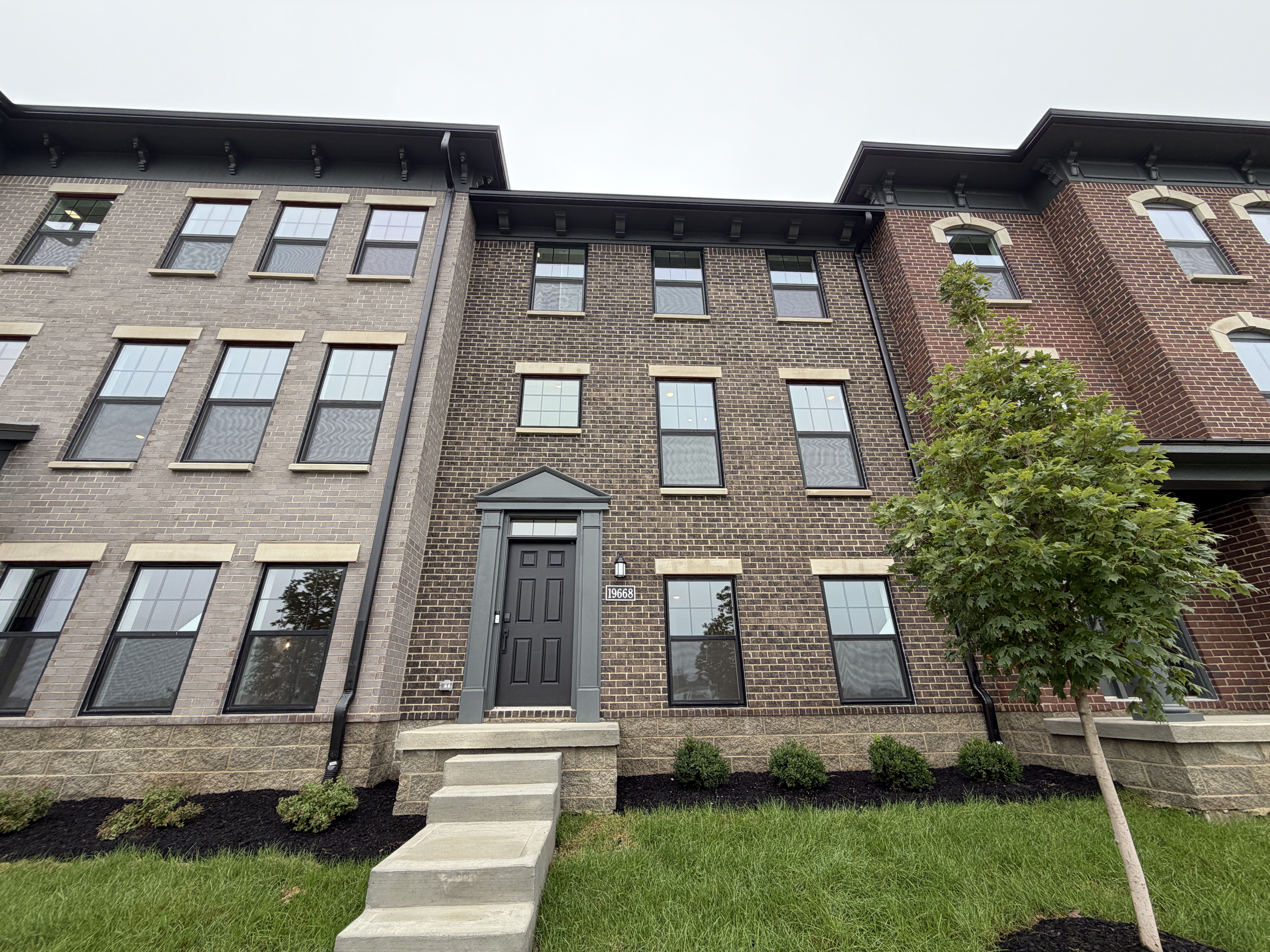 Madison - The Towns at Chatham: Westfield, Indiana - Lennar