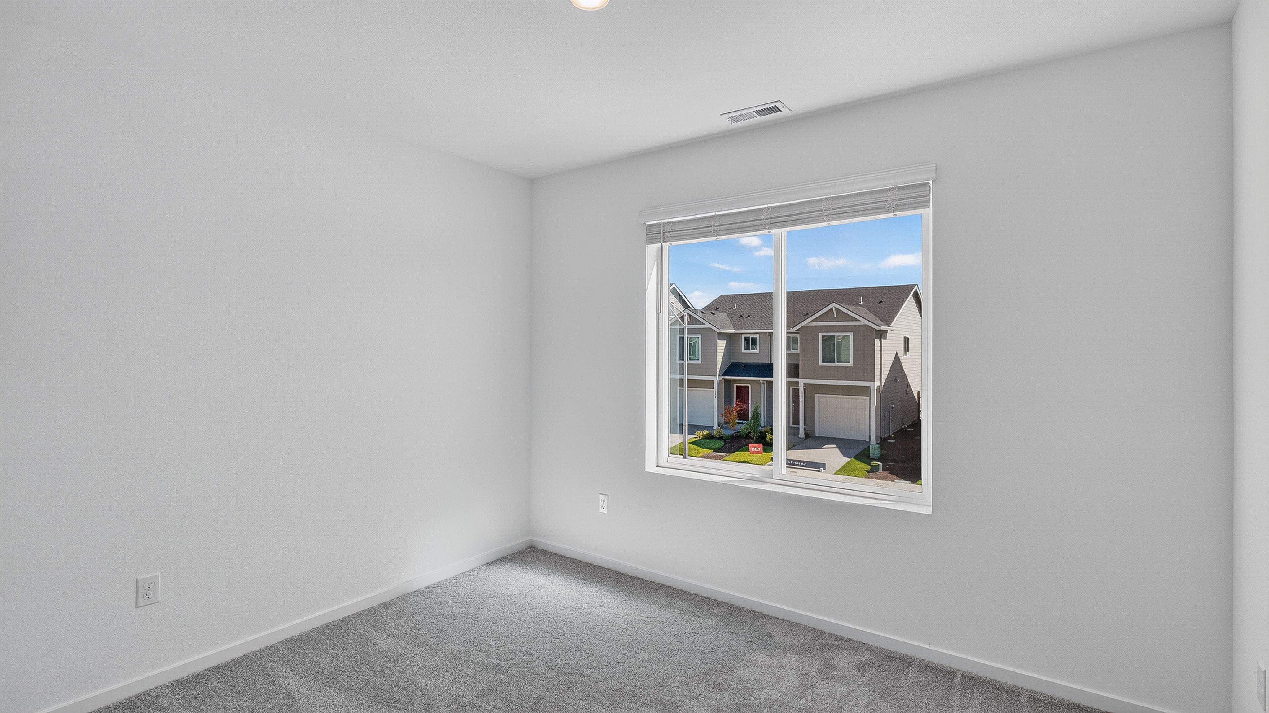 Curry Meadows Helena 18