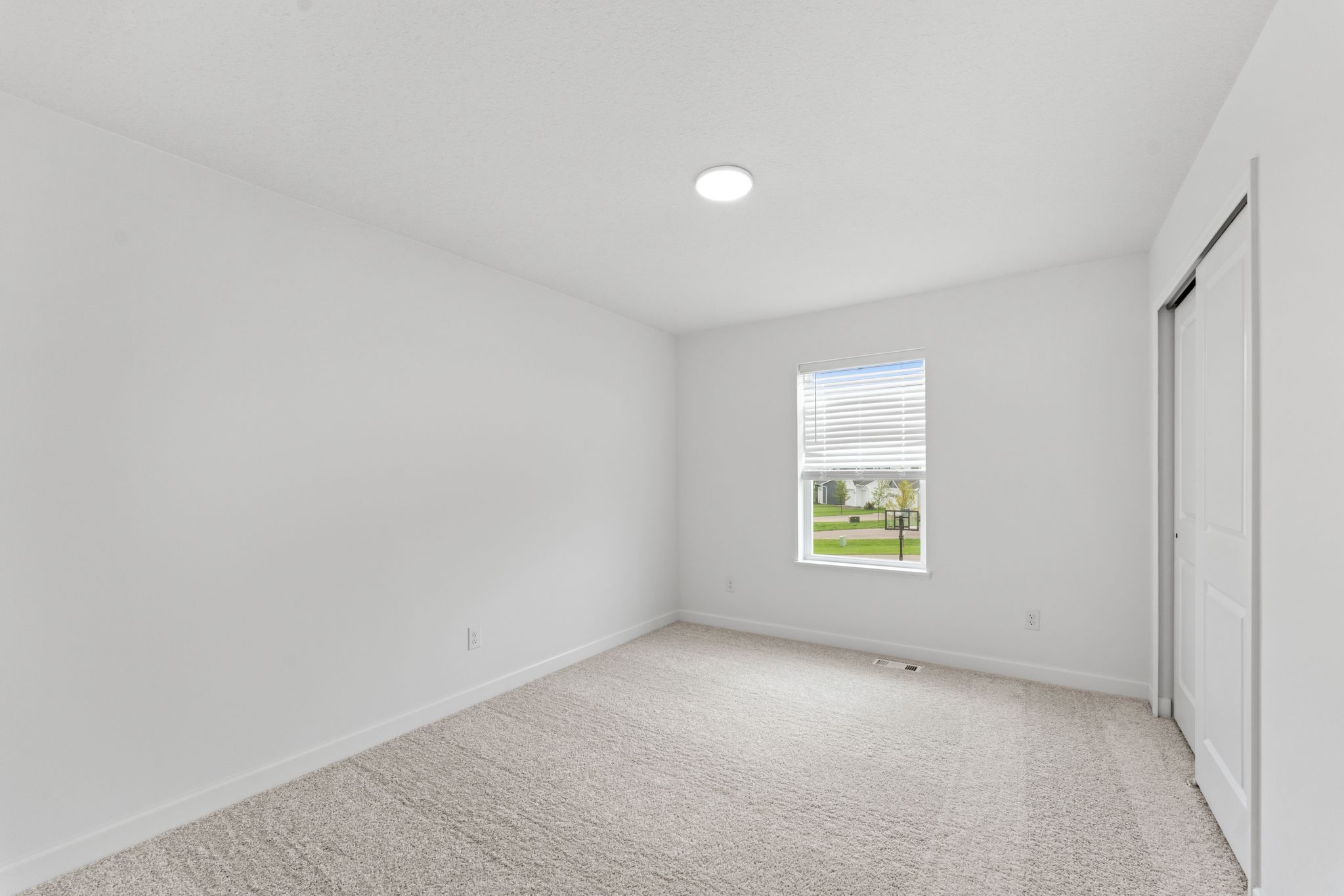 5 Timber Creek Springfield QMI H S3401 Bedroom 3of3 F2