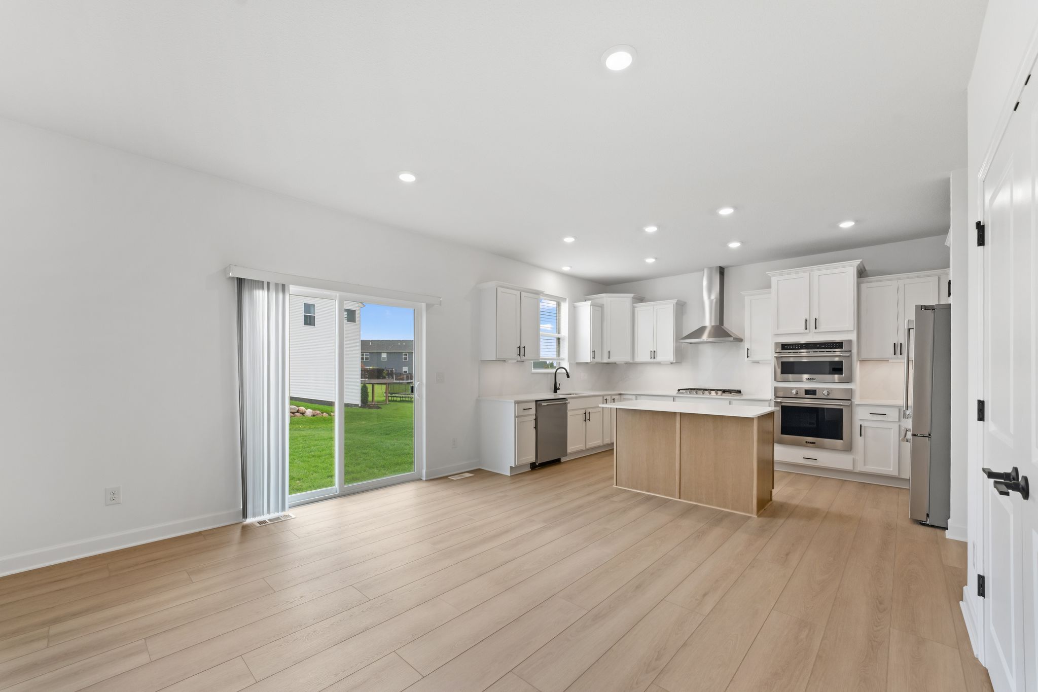 6 Timber Creek Springfield QMI H S3401 Breakfast Room F1