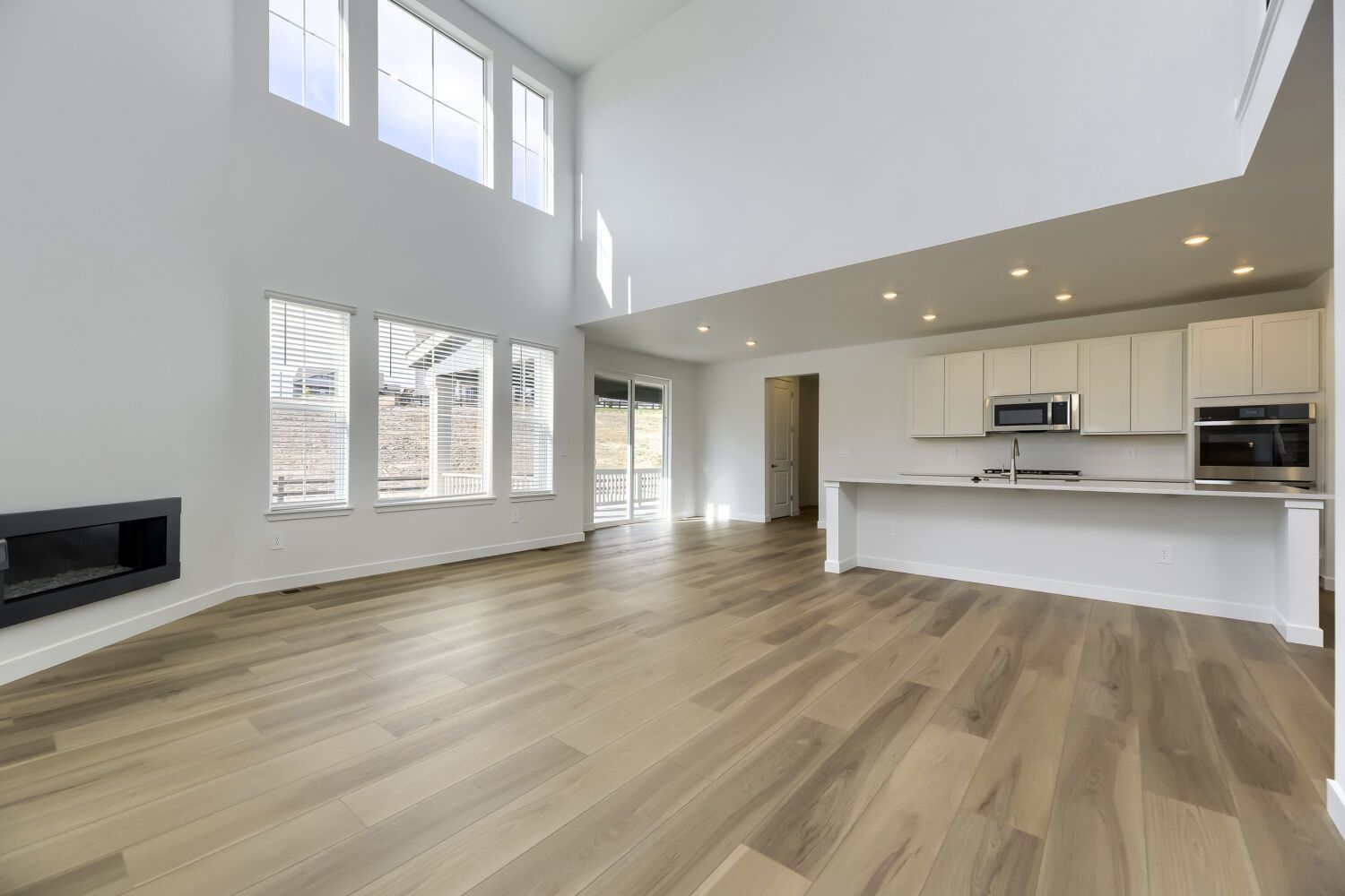 4040 Buttongrass Trl   Web Quality   003   03 Living Room