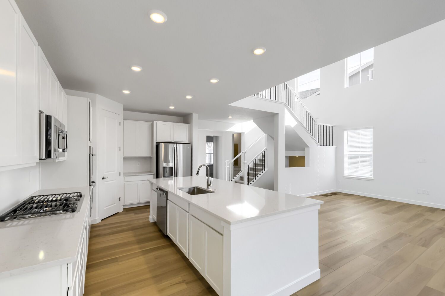 4040 Buttongrass Trl   Web Quality   005   05 Kitchen