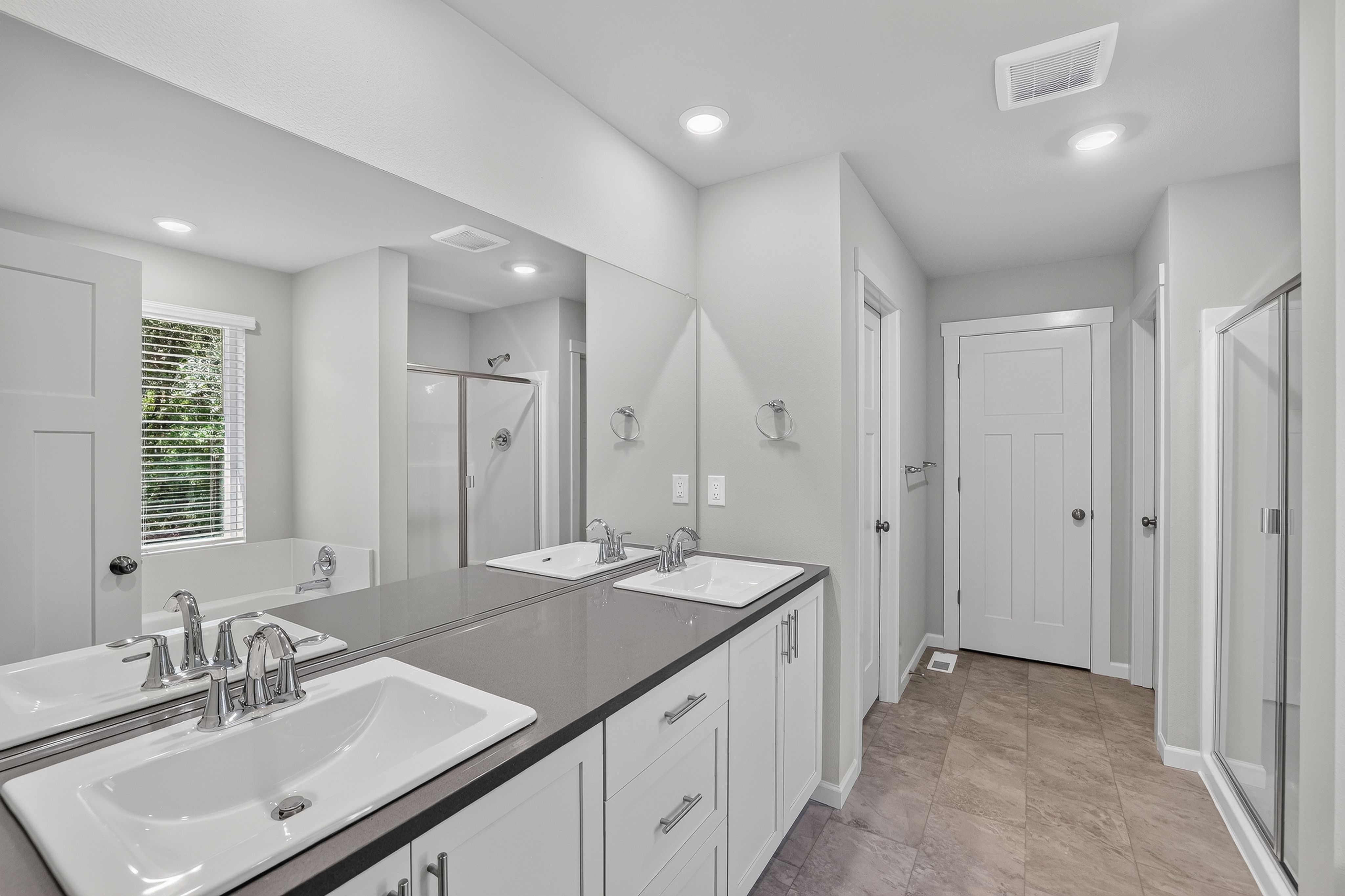 Heartwood Cypress 28