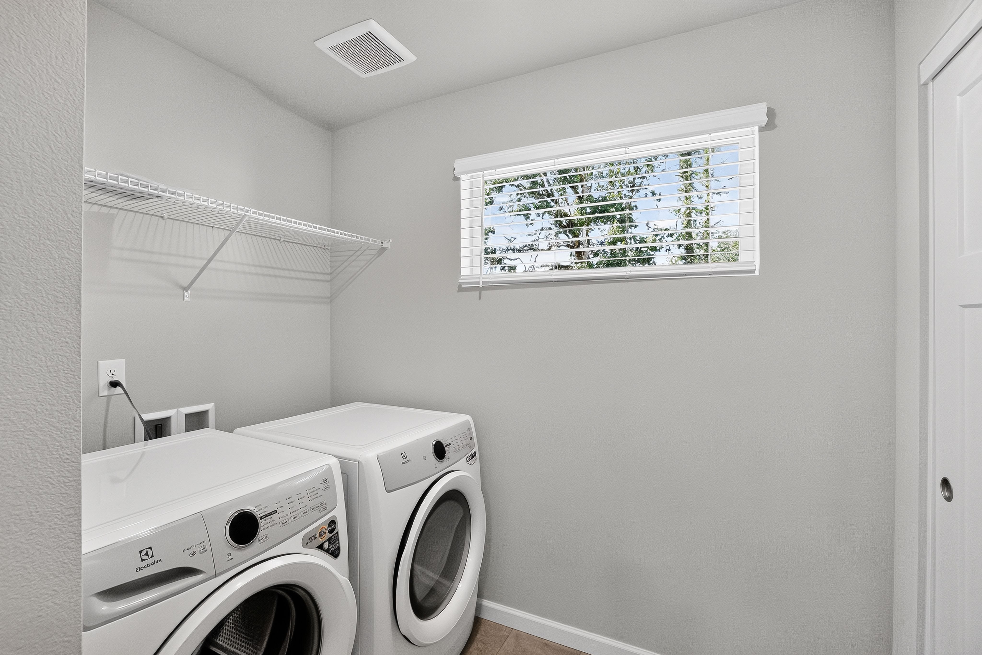 Heartwood Cypress 29