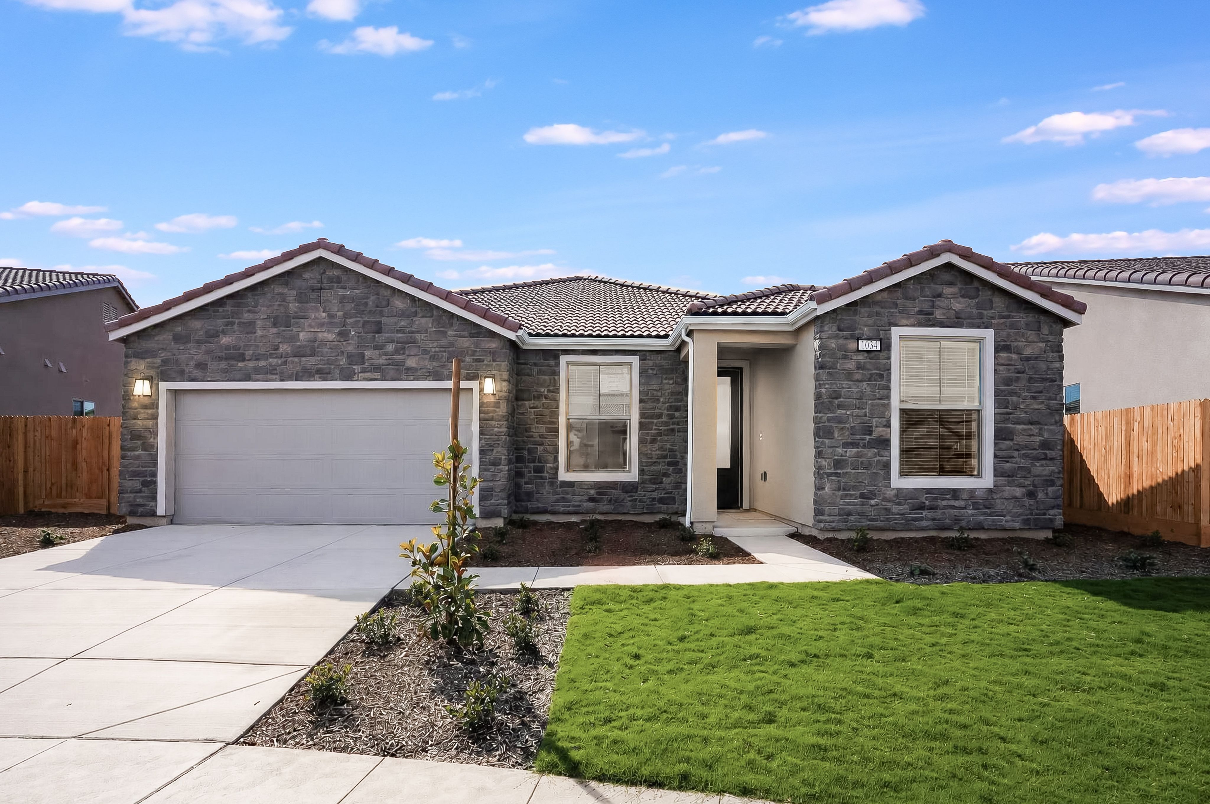 1034 Granite Drive W (Bodega)