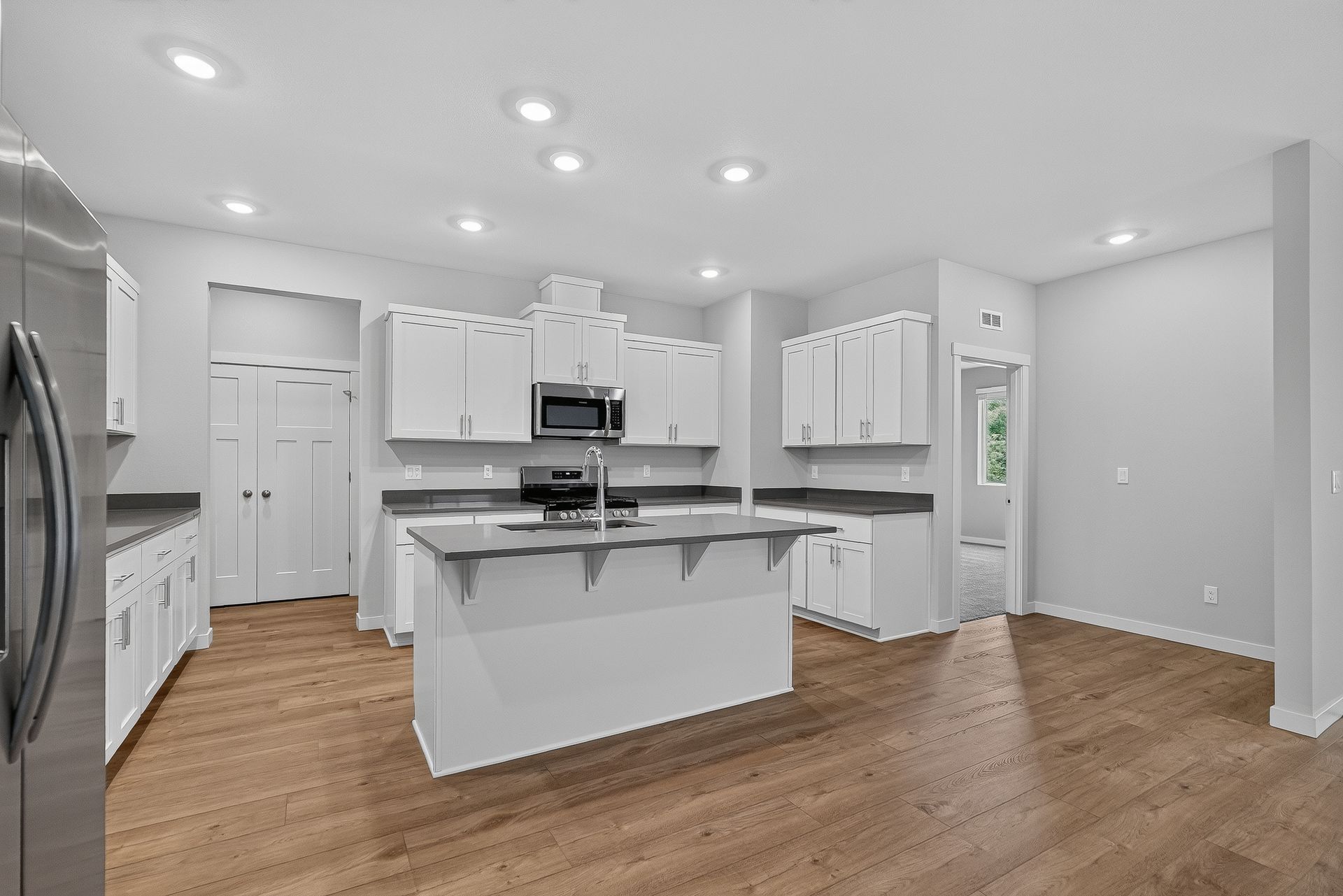 South River Terrace Ashley 13