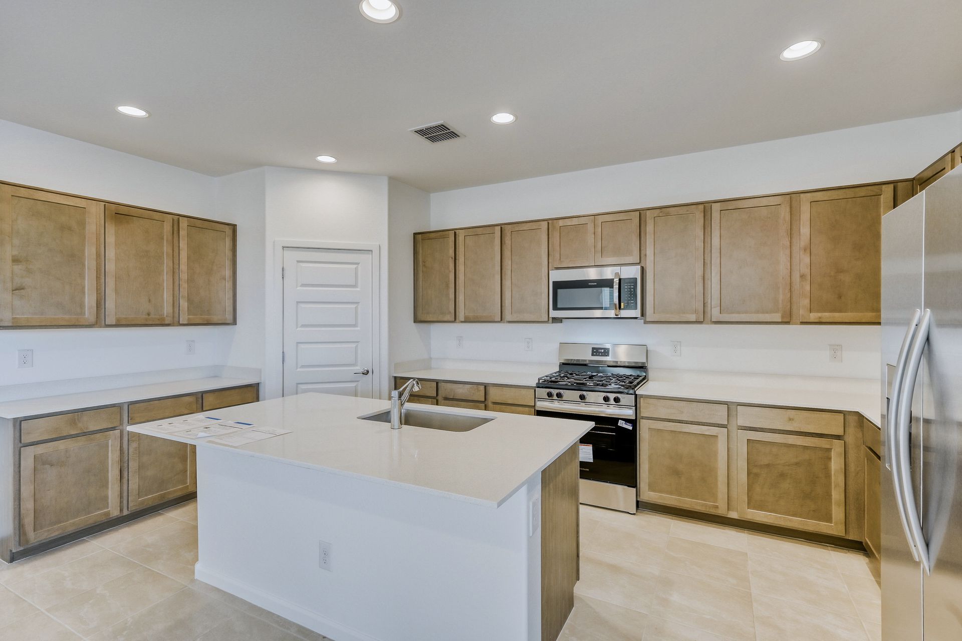 30314 W Wild Hazel Dr   Print Quality   007   07 Kitchen