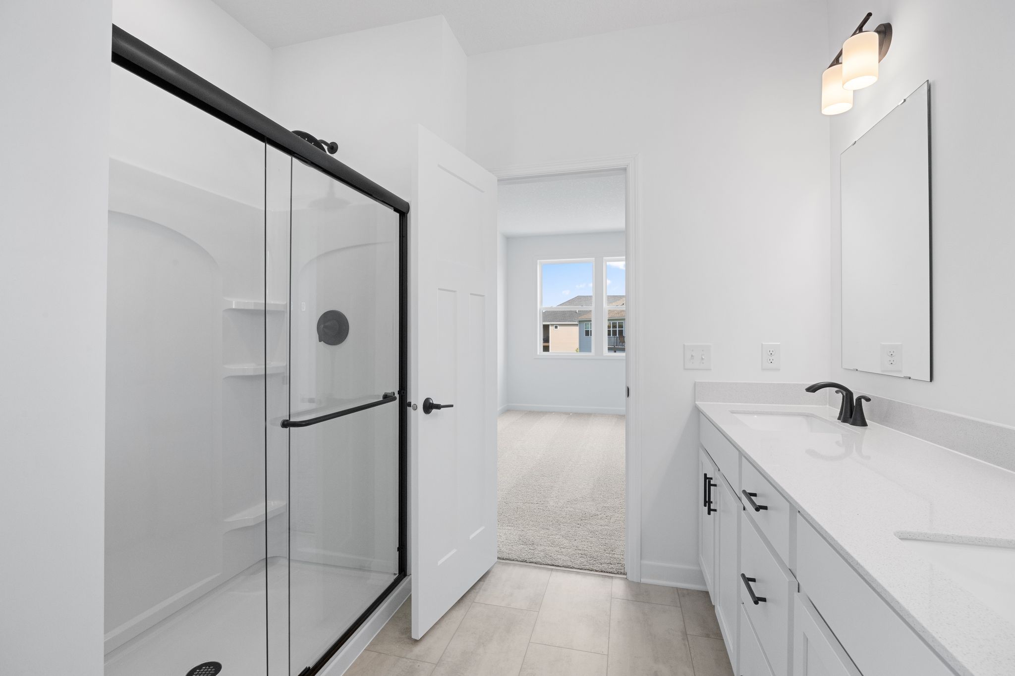 13 Lexington Waters Salem QMI H S22222543120 Owners Bathroom 2of2 F1