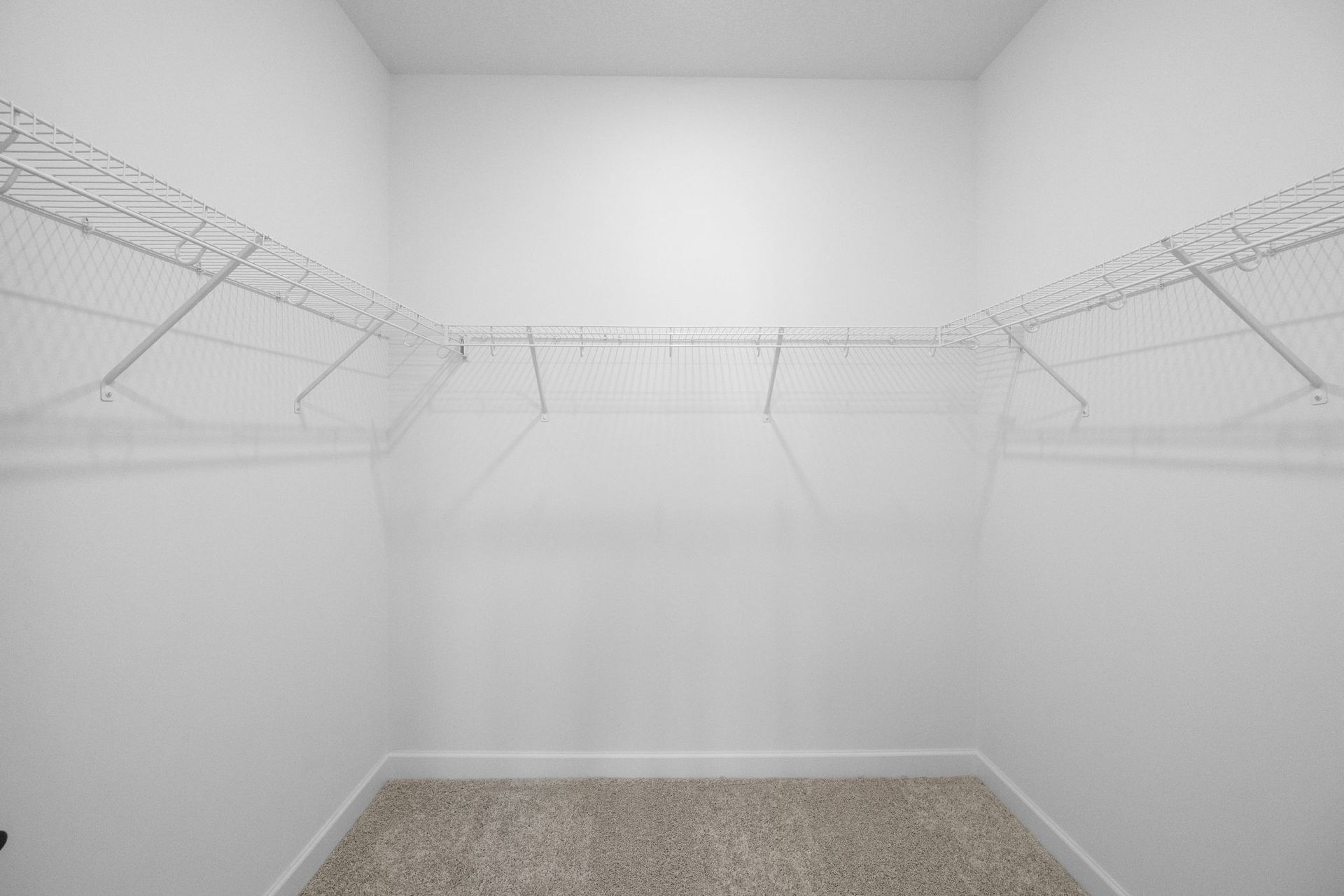 15 Lexington Waters Salem QMI H S22222543120 Owners Closet F1