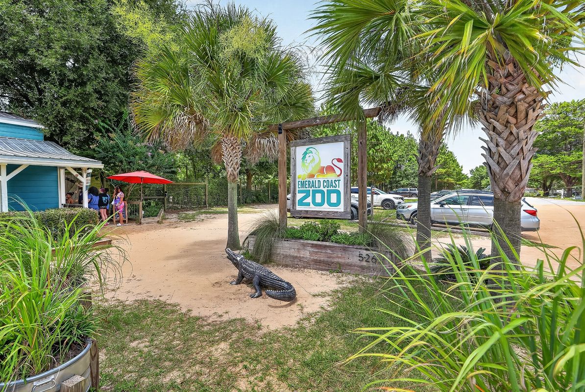 Laurel Hill Florida Emerald Coast Zoo 10of13
