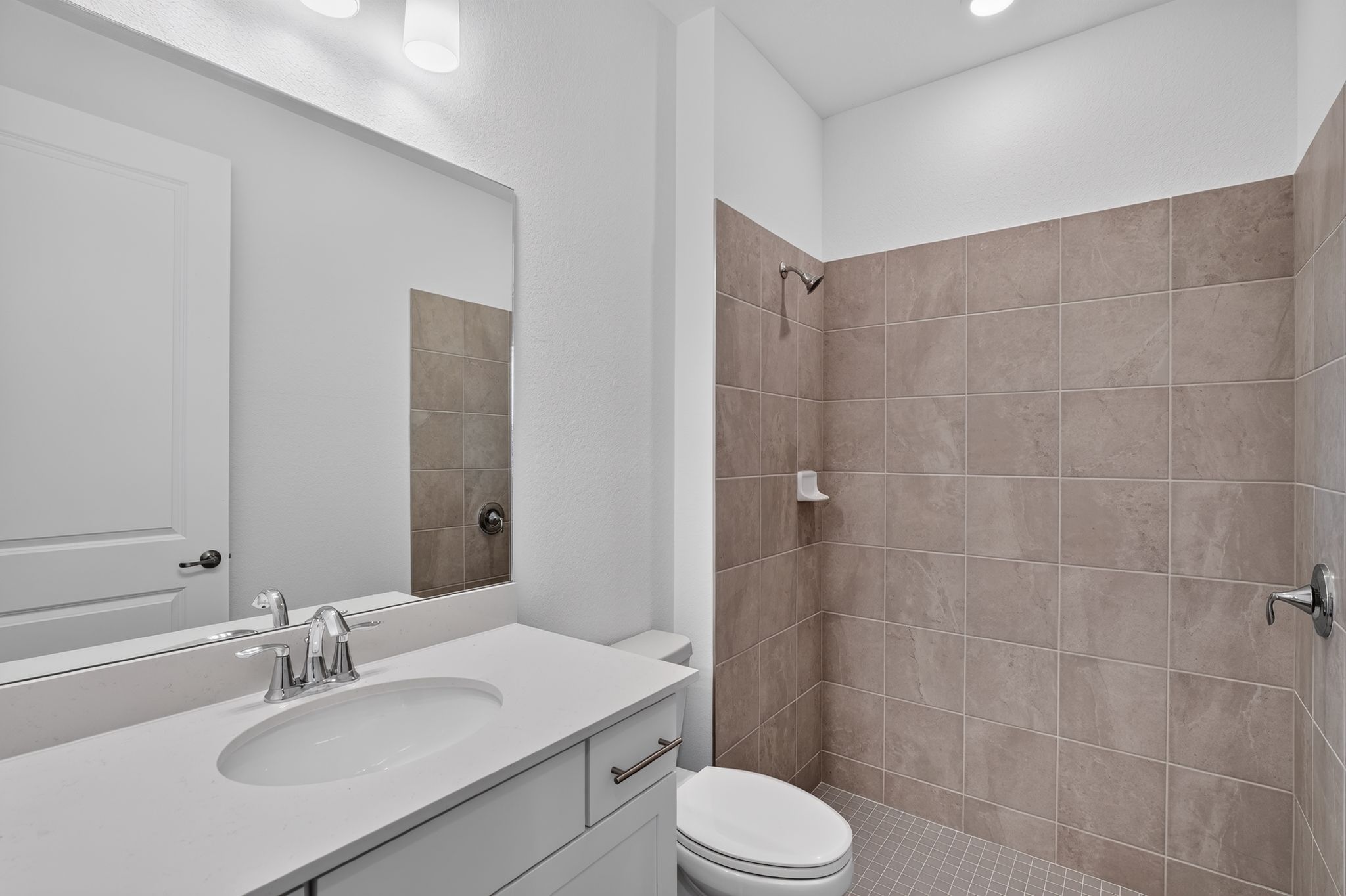 20 15398 Grn Acrs Ave Bathroom 0146