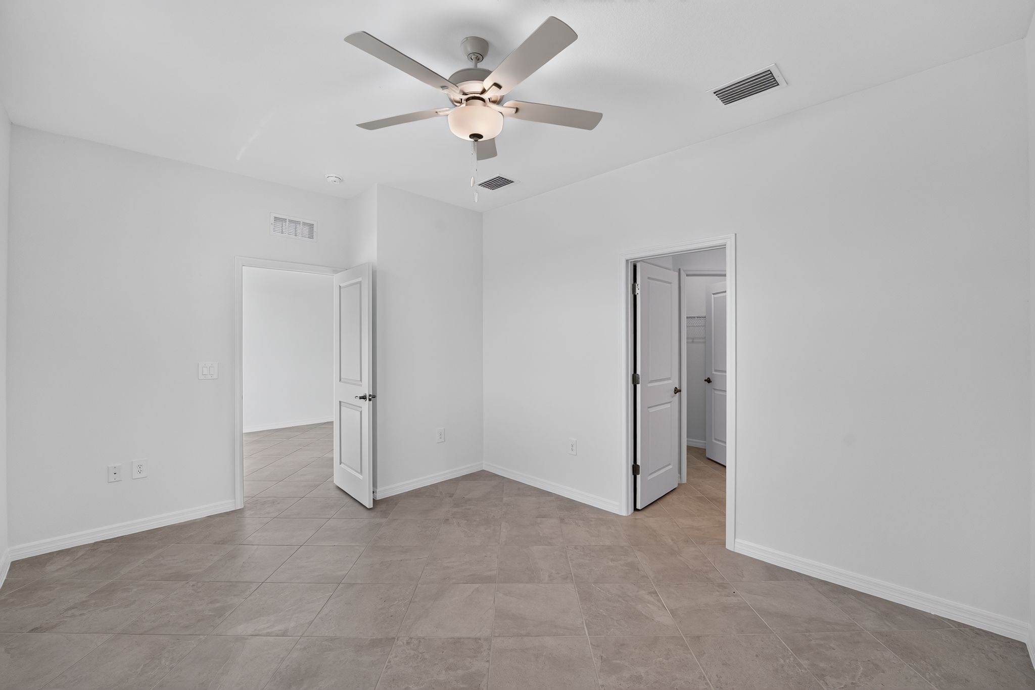 16 14623 Ballast Wy Bedroom 0371