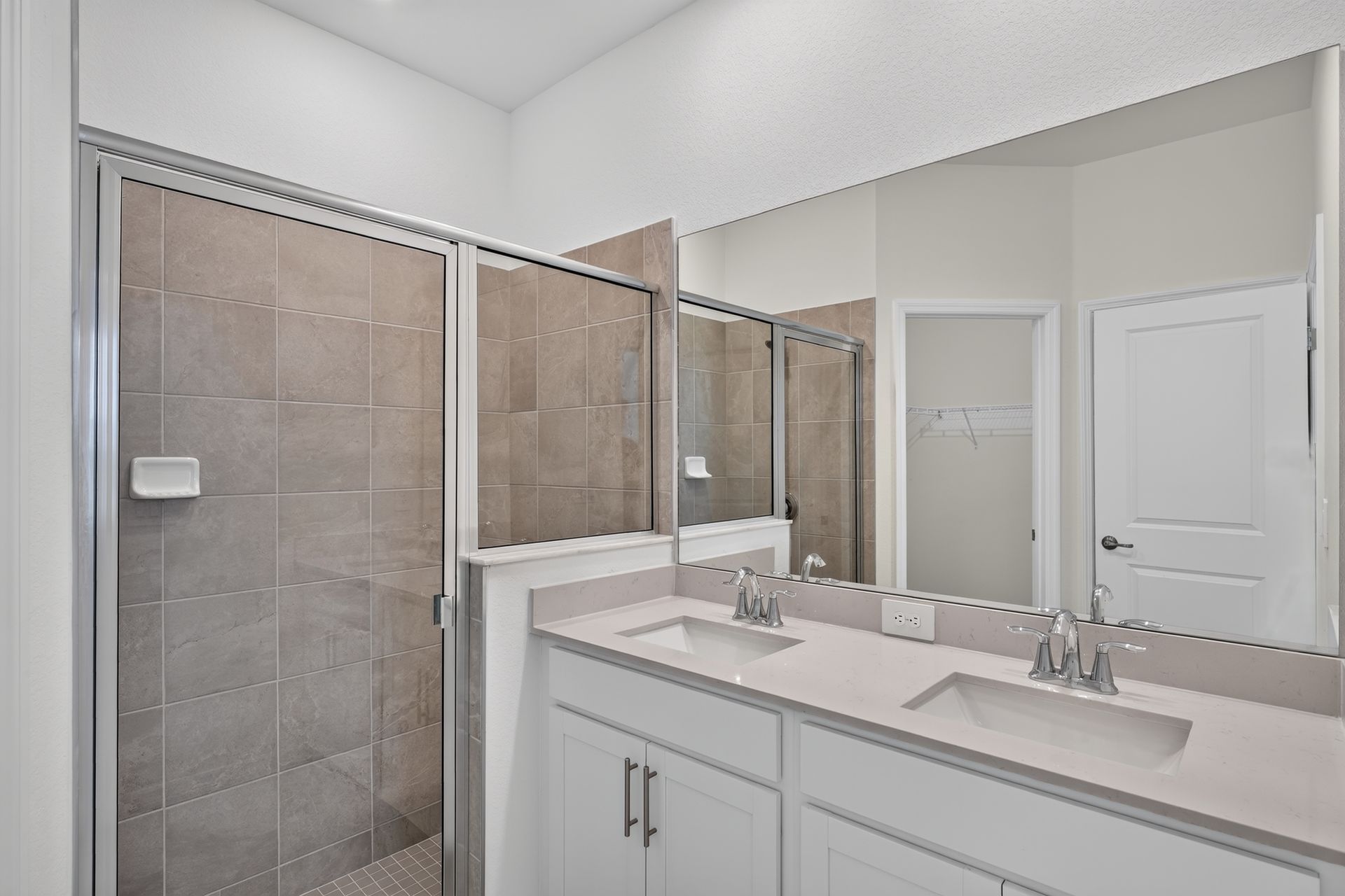 20 14623 Ballast Wy Bathroom 0375