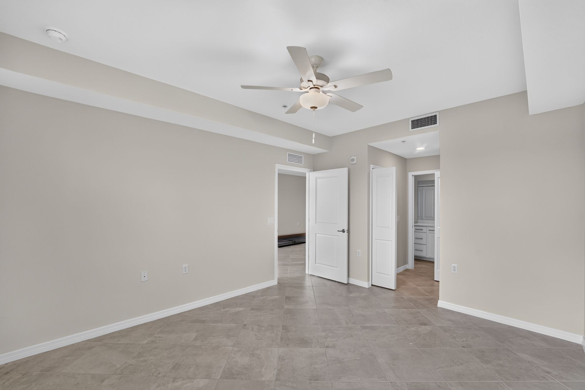 15 15835 Grn Acrs Ave 3315 Bedroom 0086