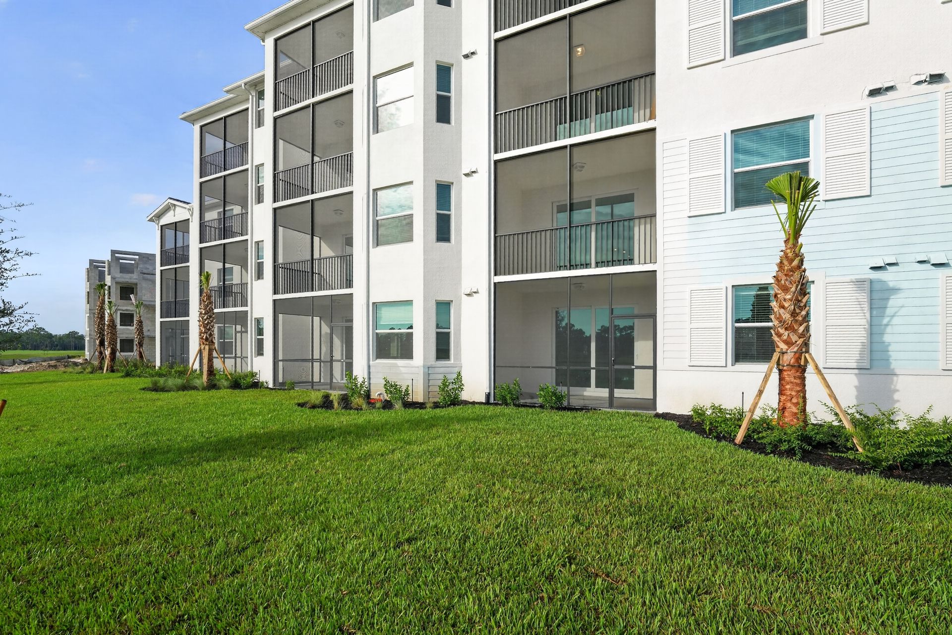 01 15835 Grn Acrs Ave 3315 Exterior 0132