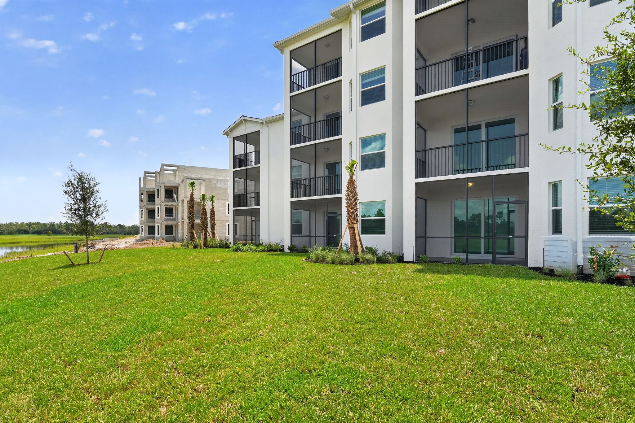 03 15835 Grn Acrs Ave 3316 Exterior 0827