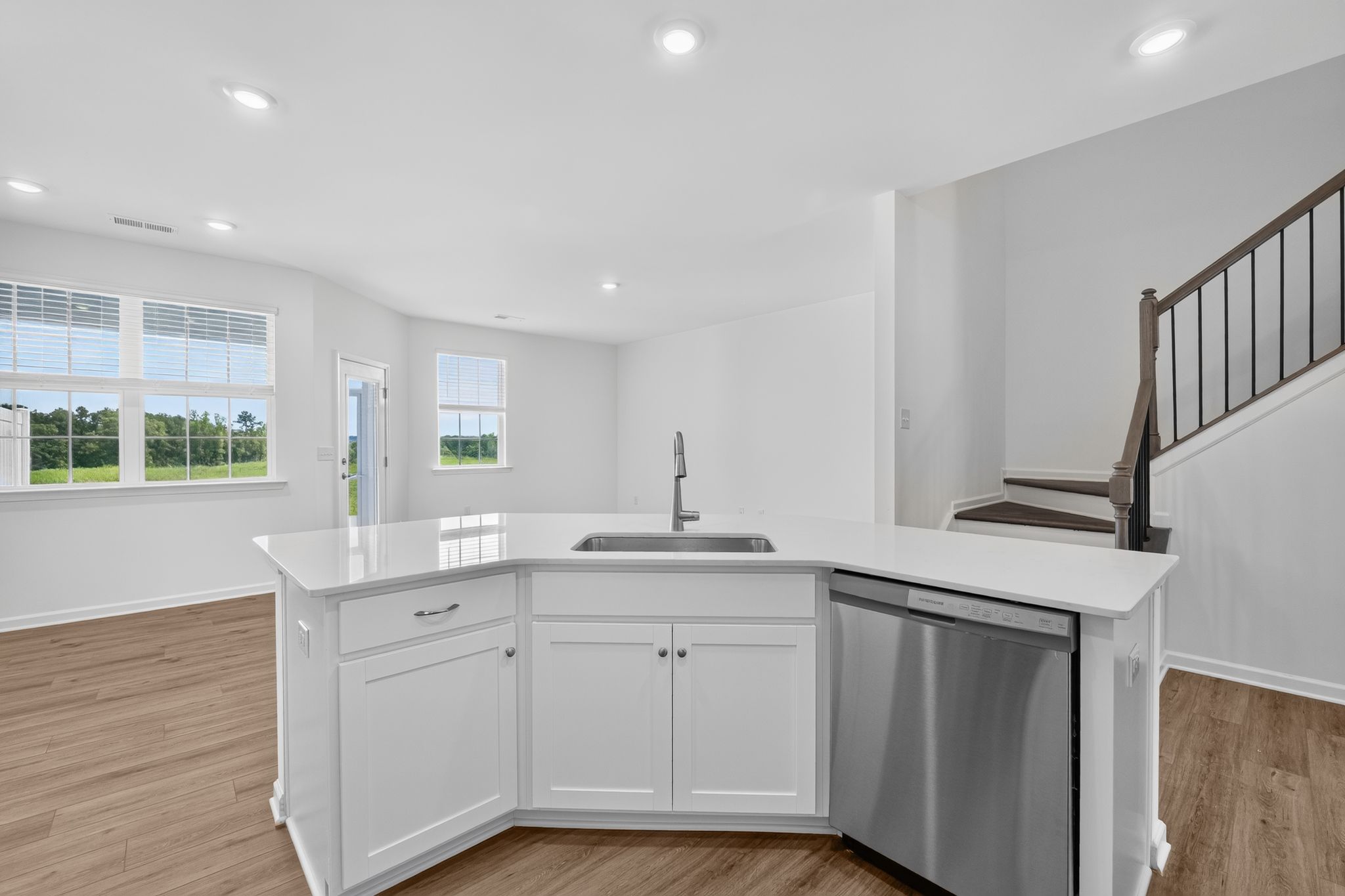 Redhawk Glen Abbey 16