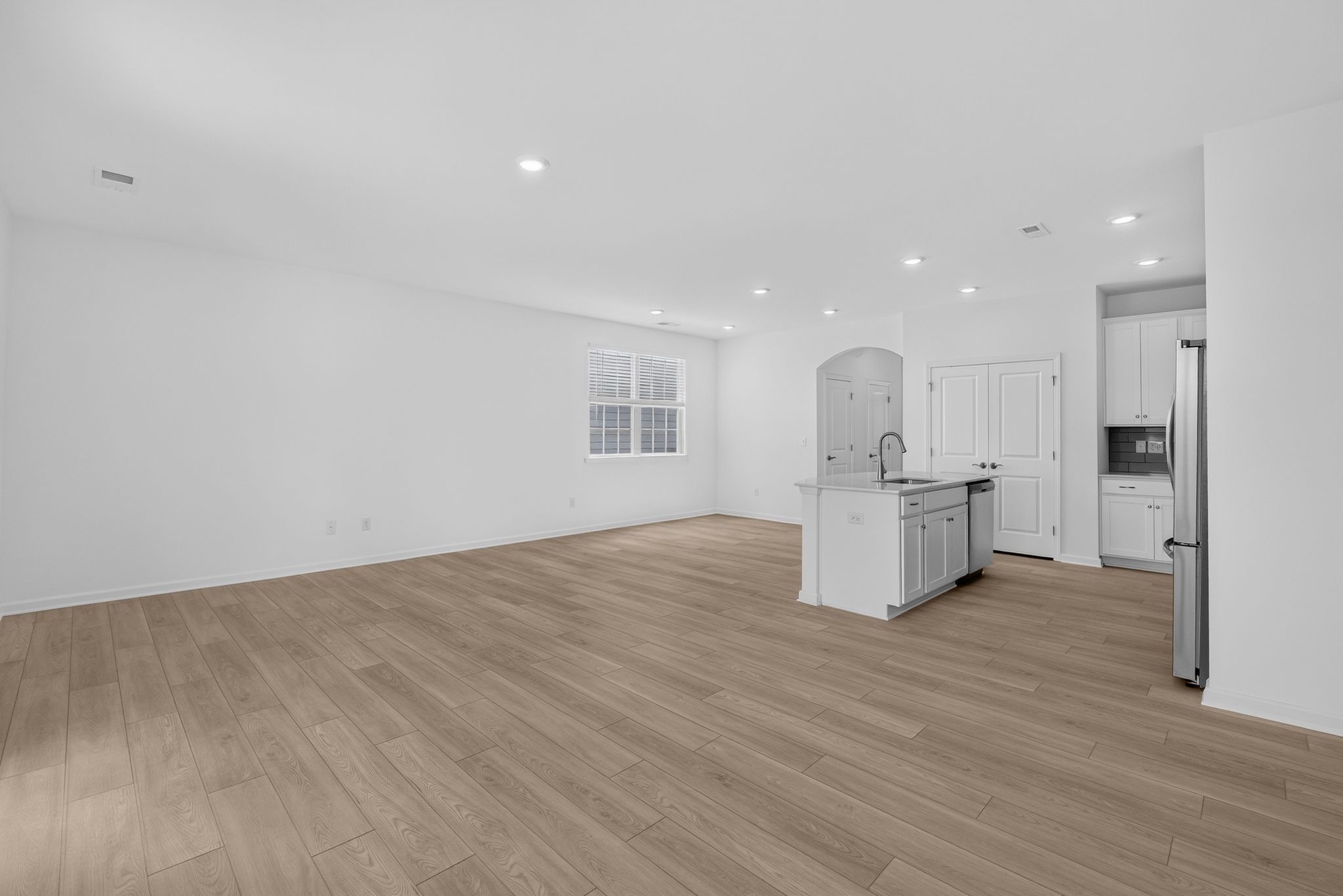 Redhawk Glen Carlton 6