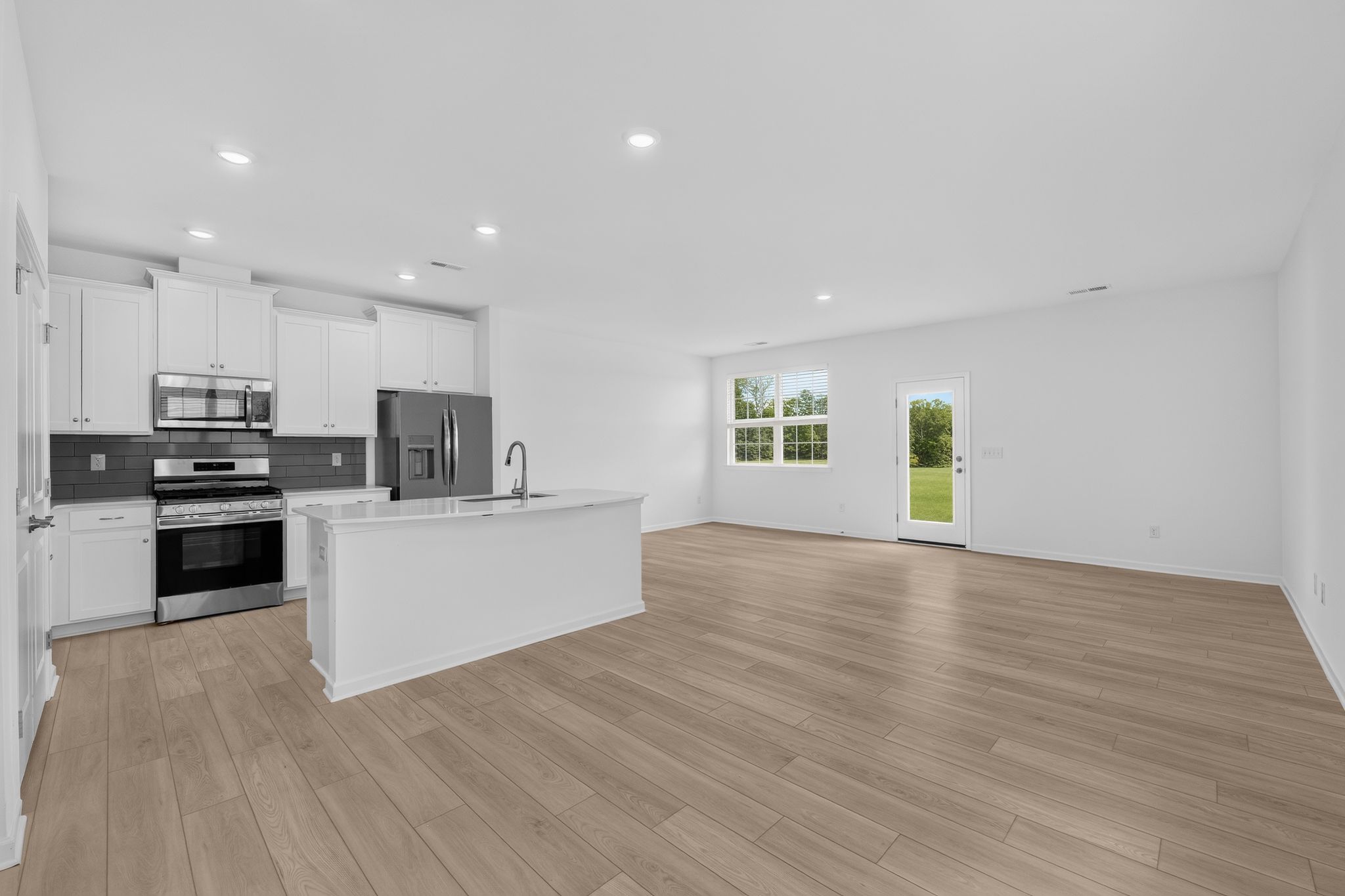 Redhawk Glen Carlton 7