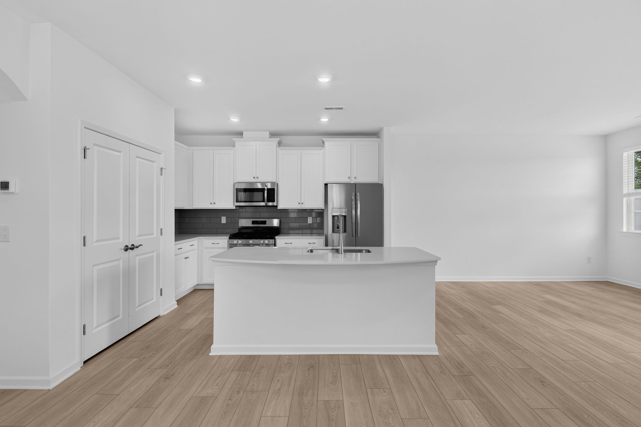 Redhawk Glen Carlton 8