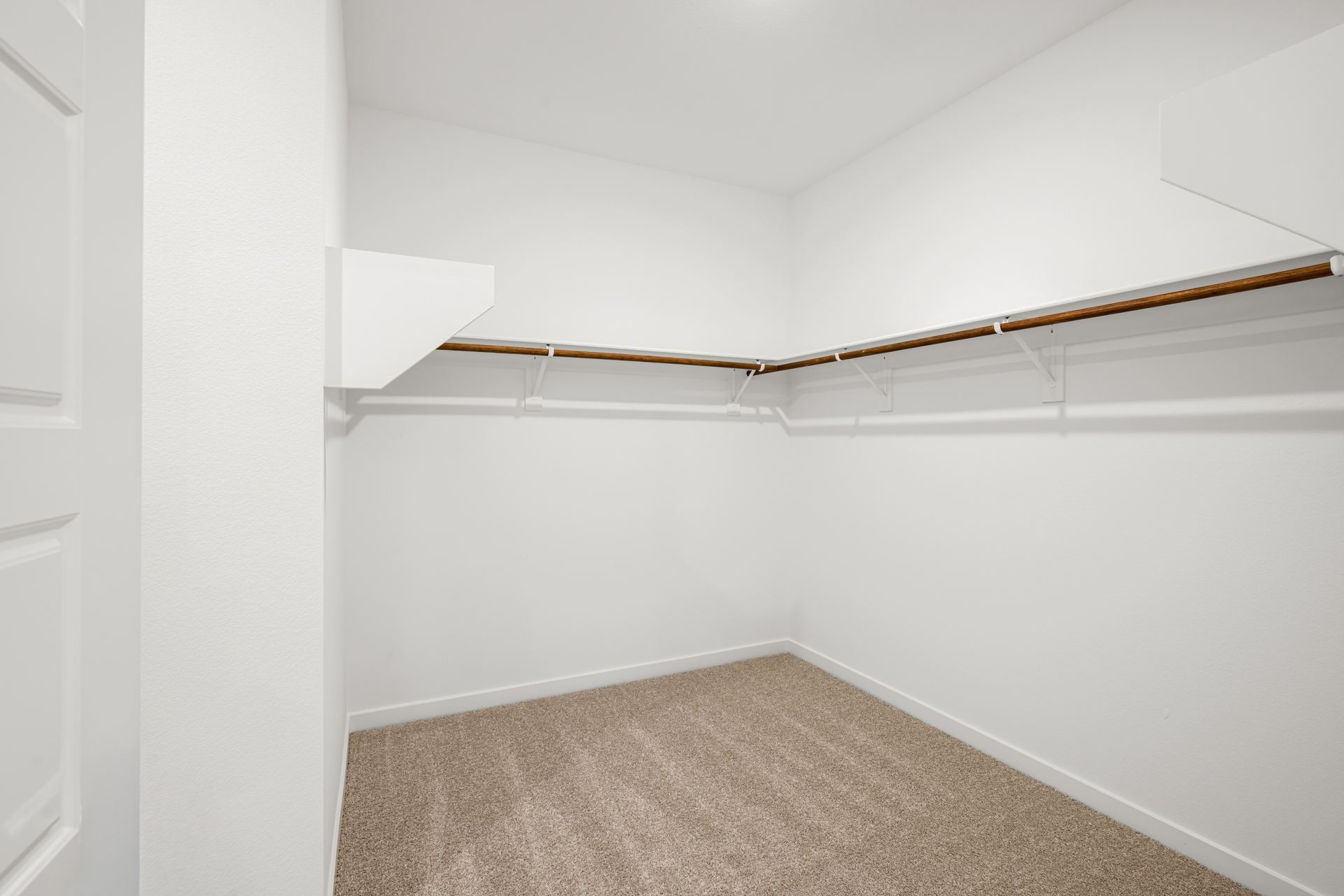 Lennar1429 Bianca Falls Drive13