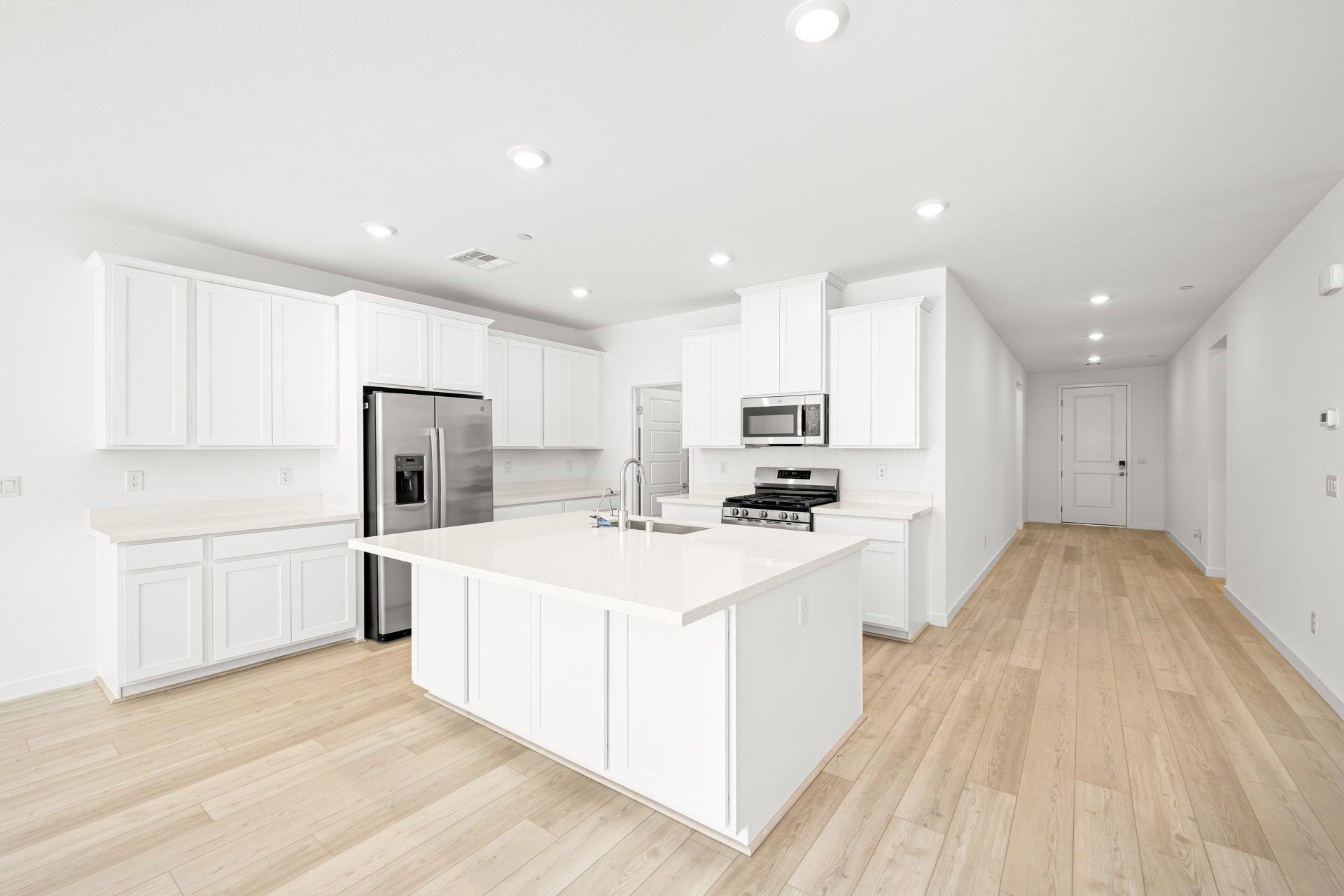 Lennar1429 Bianca Falls Drive20