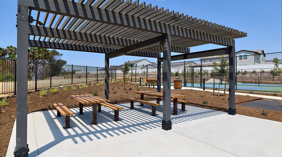 North River Farms Amenity Picnic
