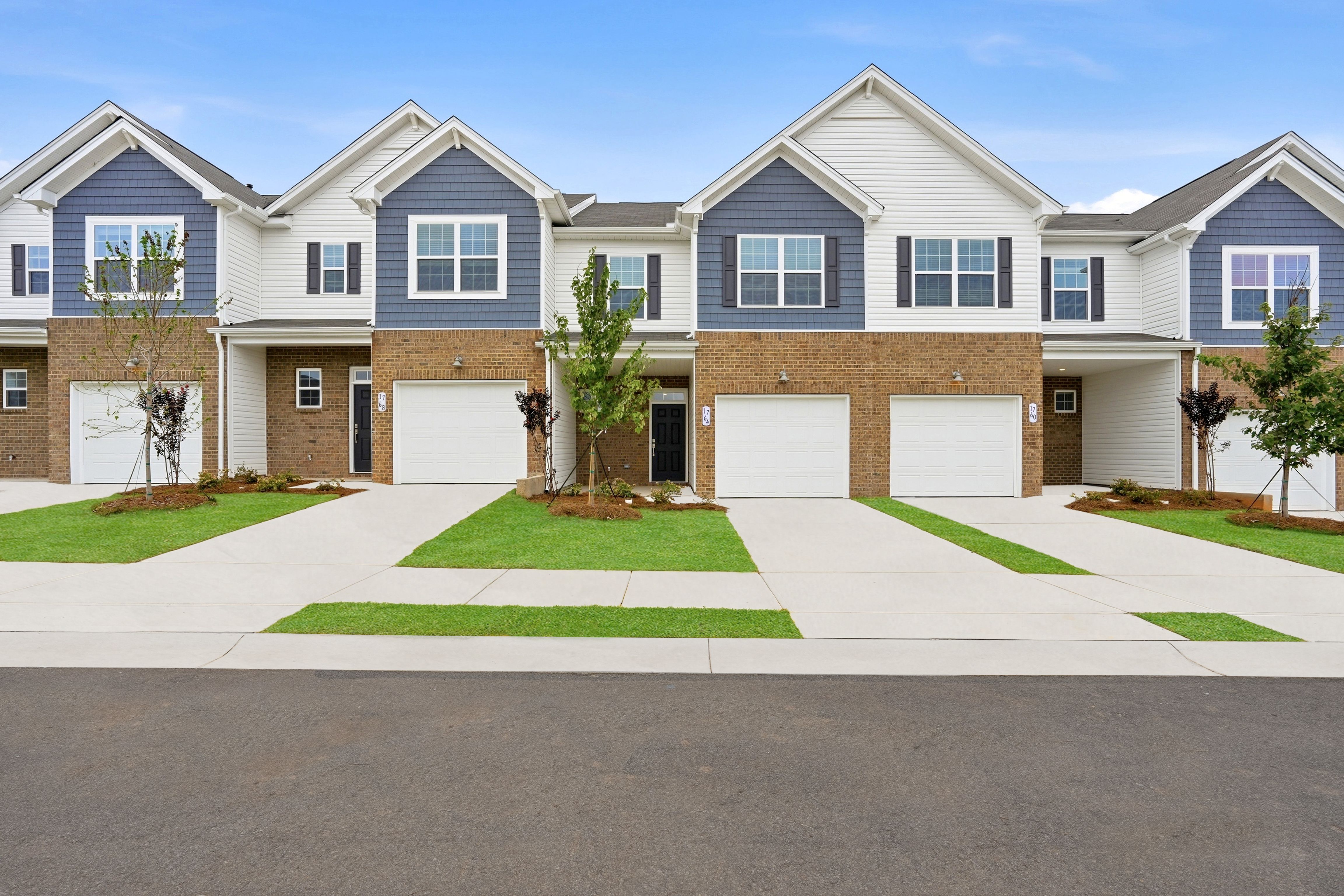 1764 Hidalgo Drive (Abbey)