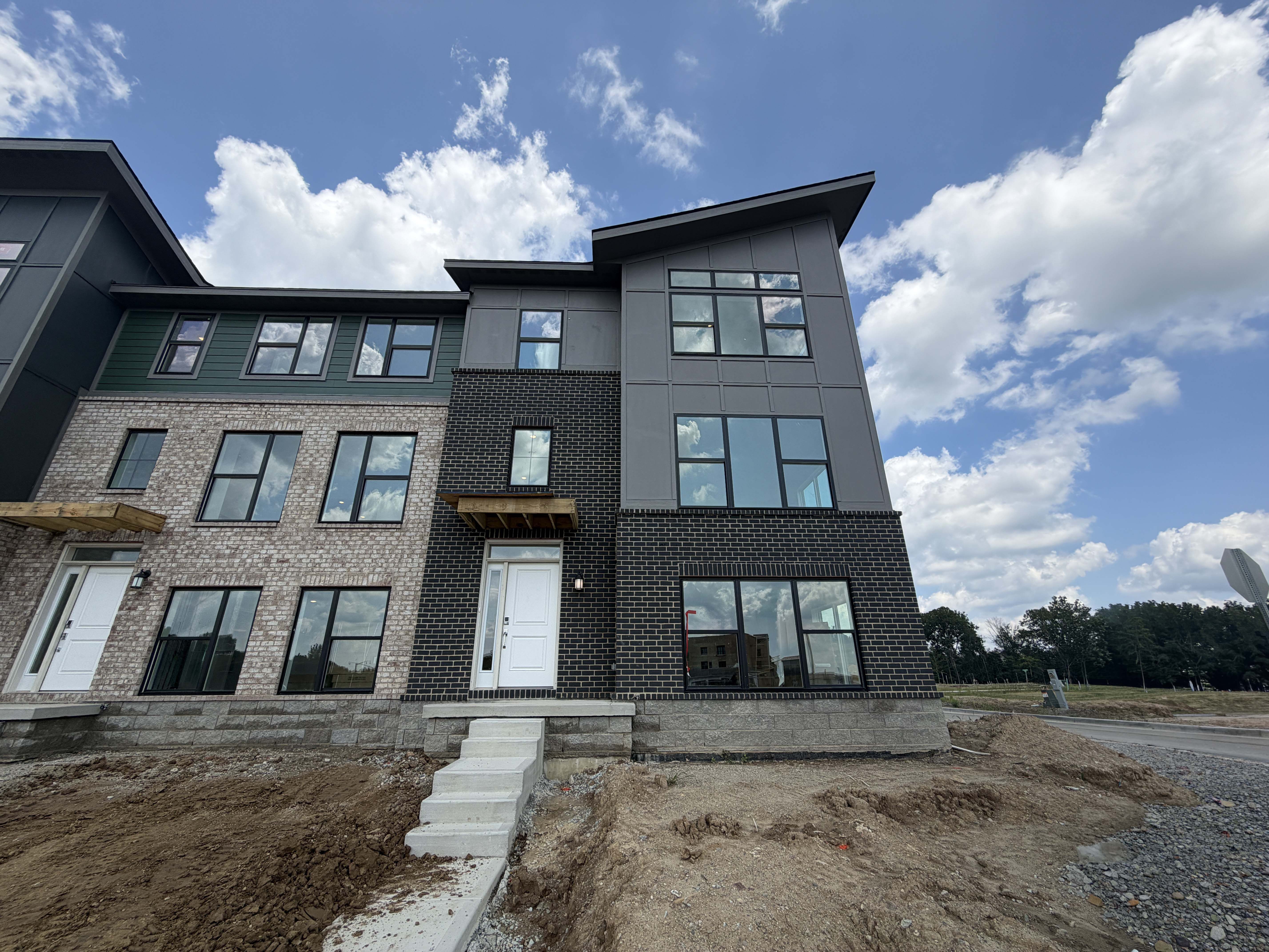 Meridian - Noble West Townhomes: Noblesville, Indiana - Lennar