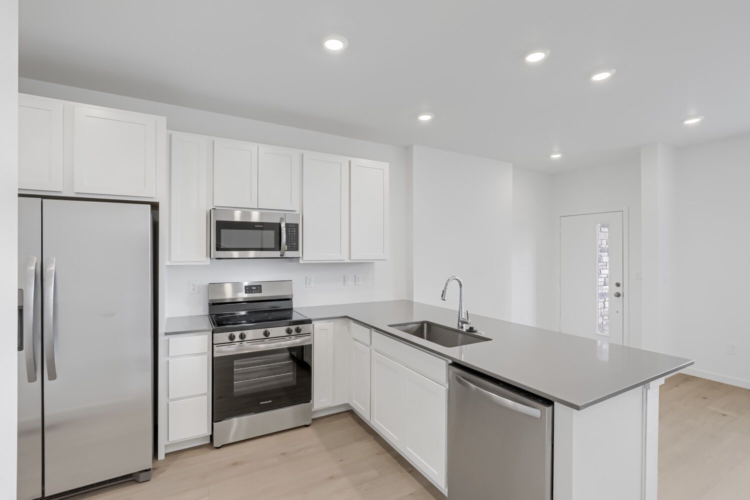 14905 Oneida St #3 Kitchen 2