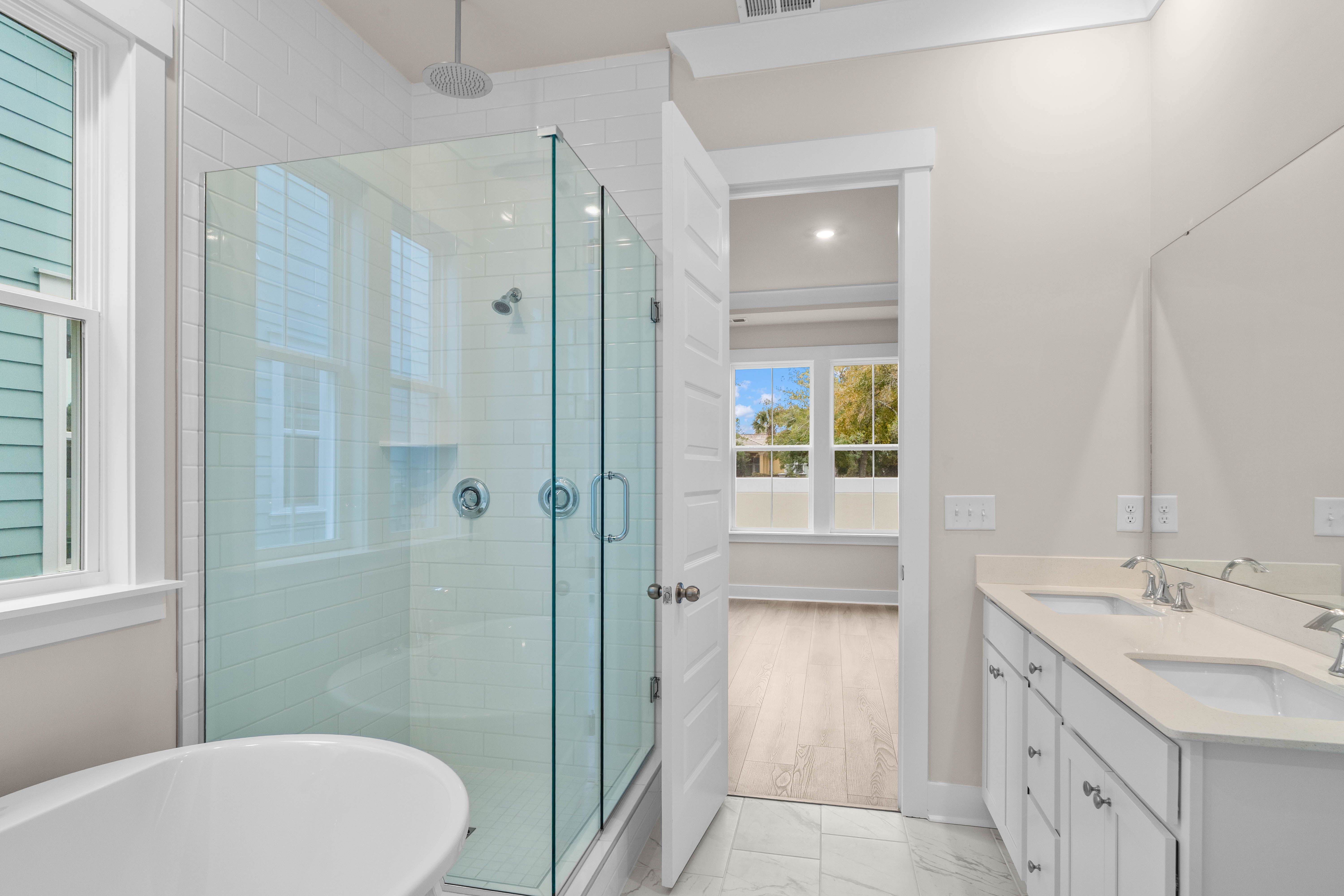 213 Atlantic Breeze bathroom (2)   add