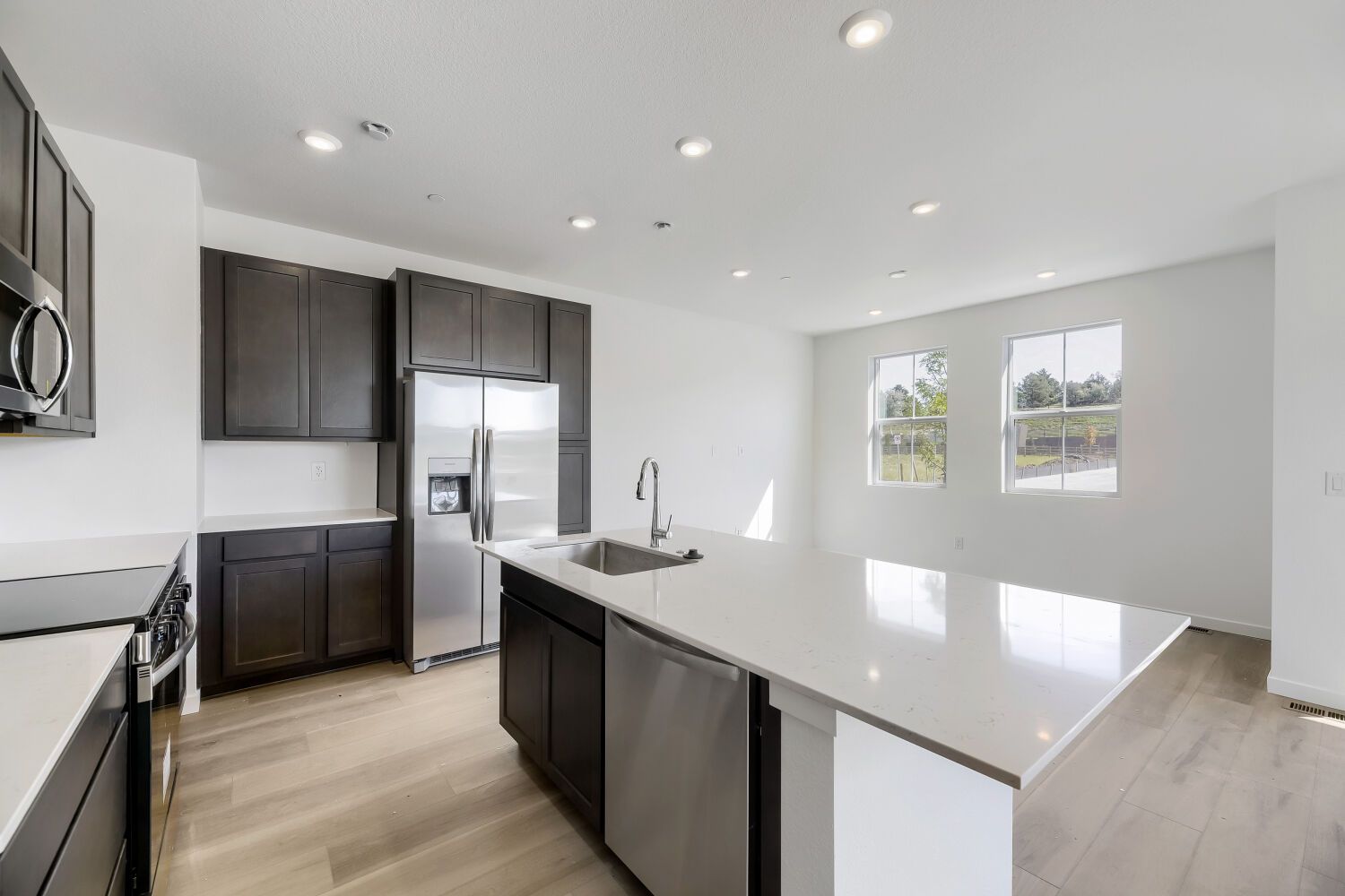 7679 S Mobile Way   Web Quality   005   05 Kitchen