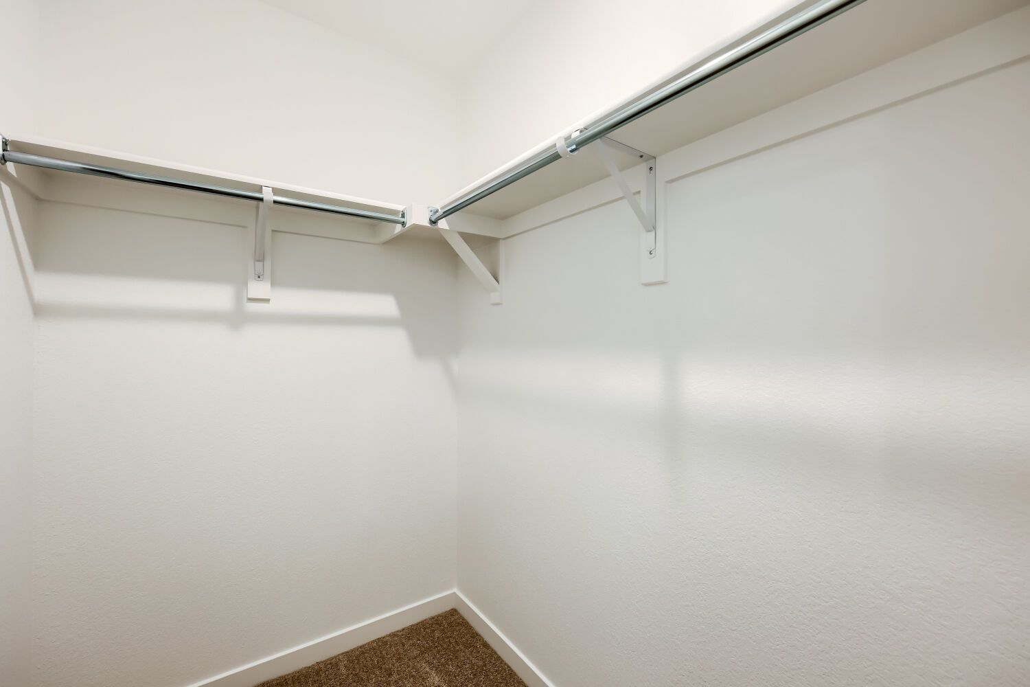2664 Lower Crags Pt   Web Quality   009   09 Primary Bedroom Closet