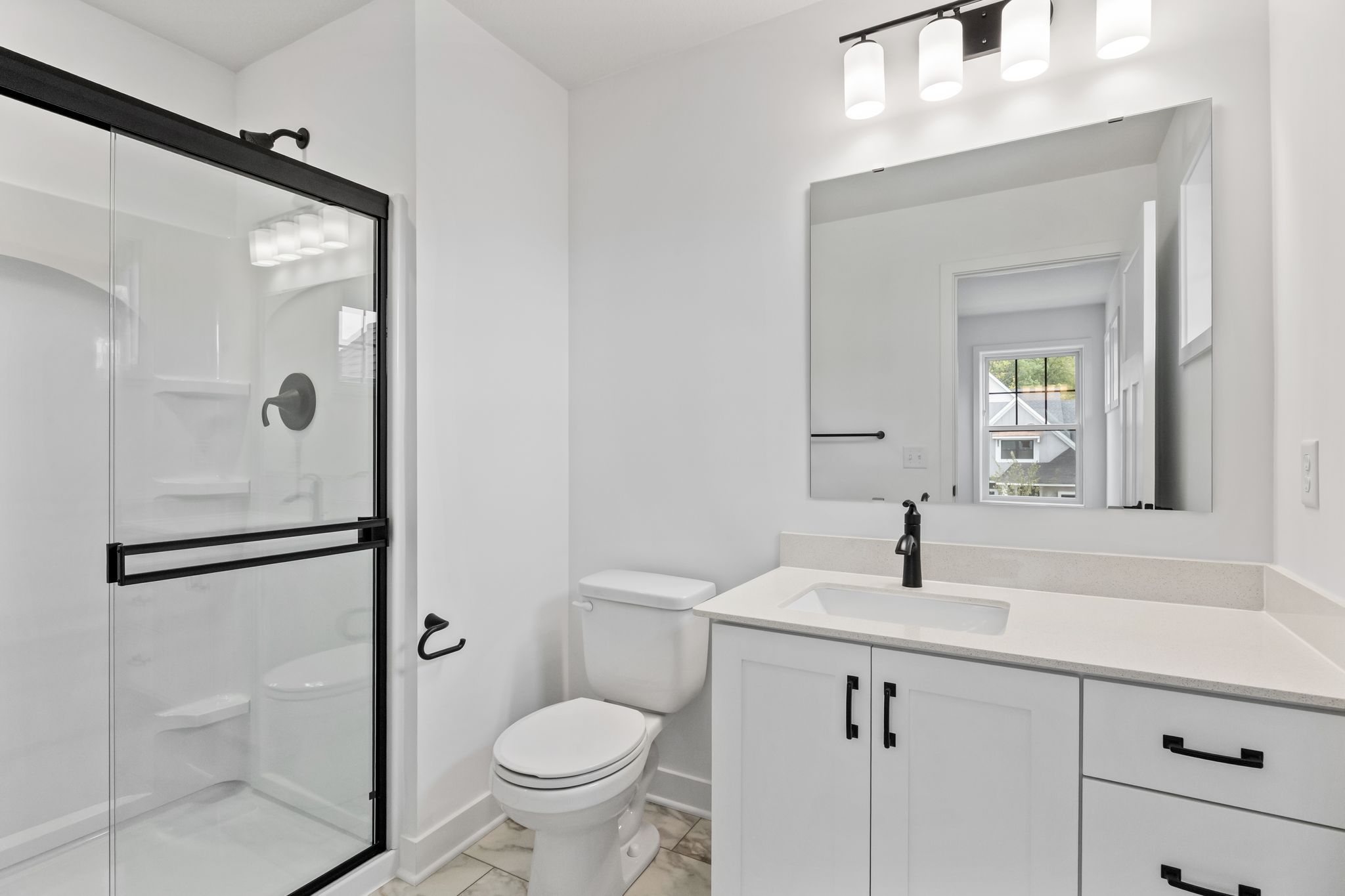 3 Royal Club Charlotte QMI H S22145546101 Bathroom 2of2 F2