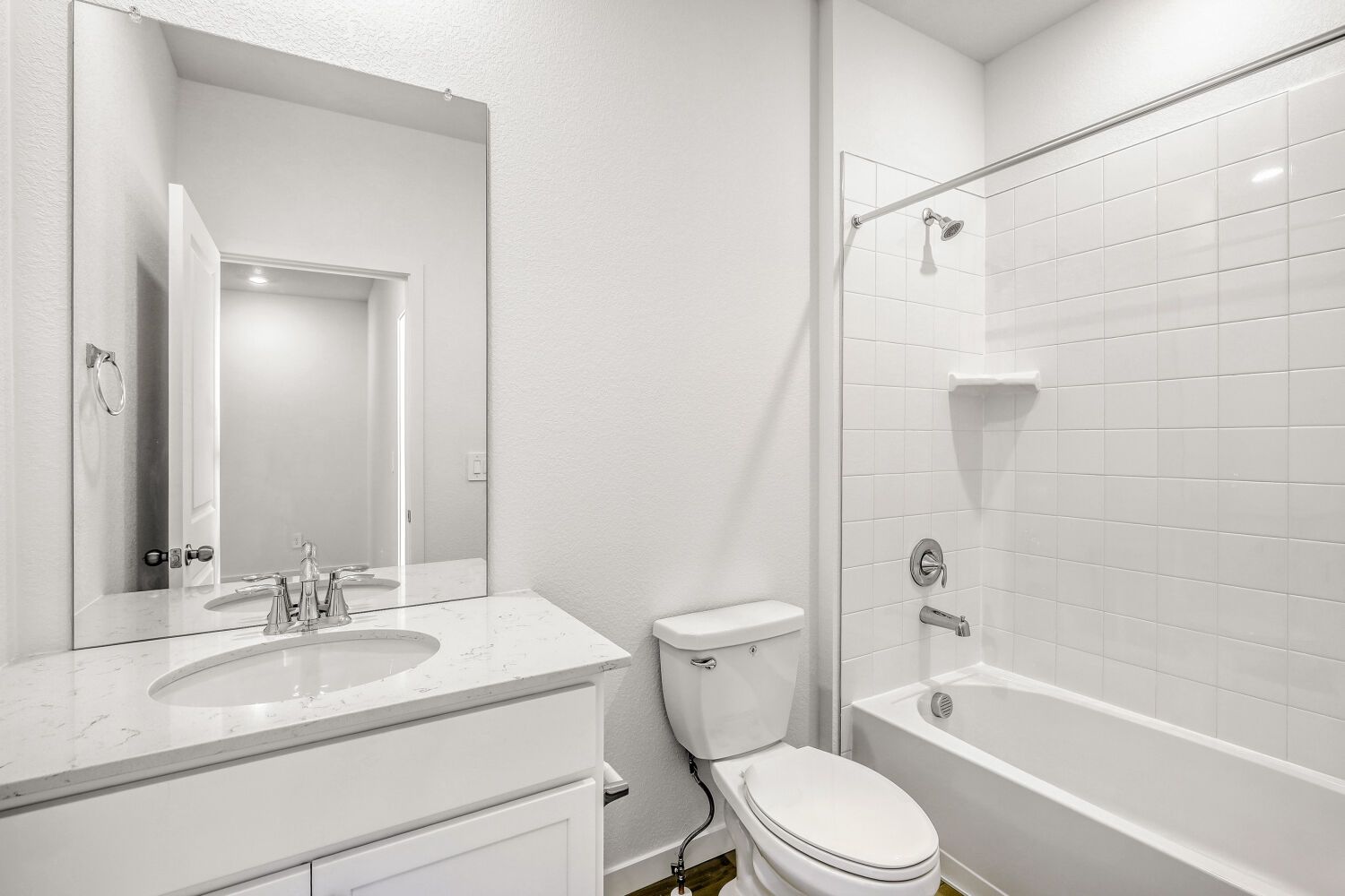 3576 Quincy Bay Pl Secondary Bathroom