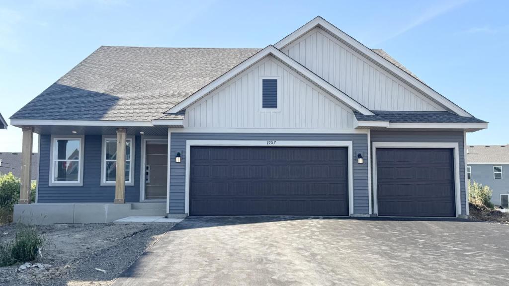Donovan - Timber Creek - Heritage Collection: Carver, Minnesota - Lennar