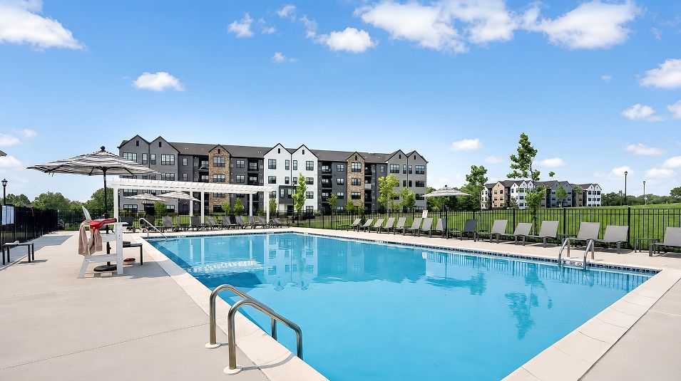 Valley View Park Amenity Pool 2of3