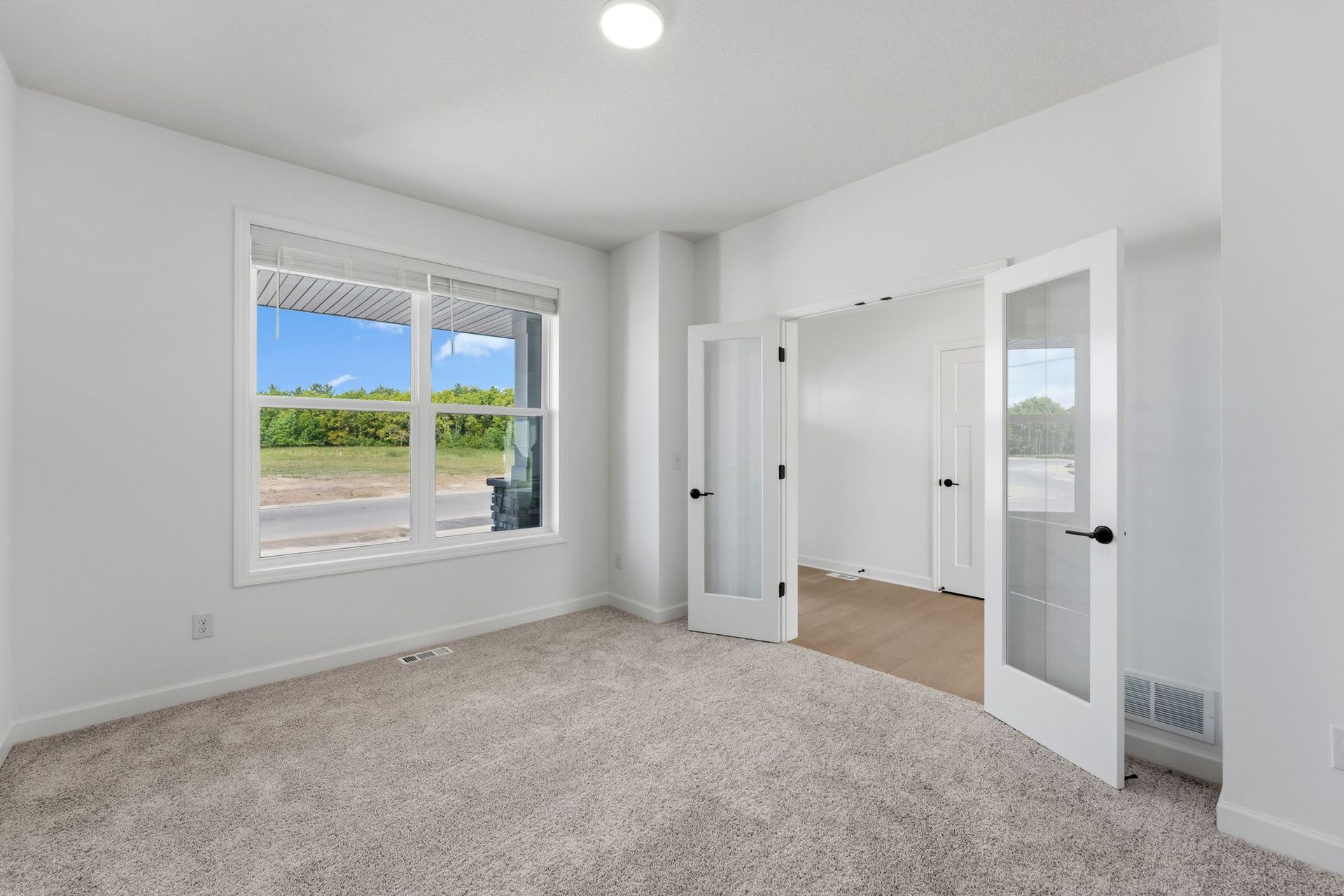 8 Timber Creek Vanderbilt QMI H S5405 Flex Space F1