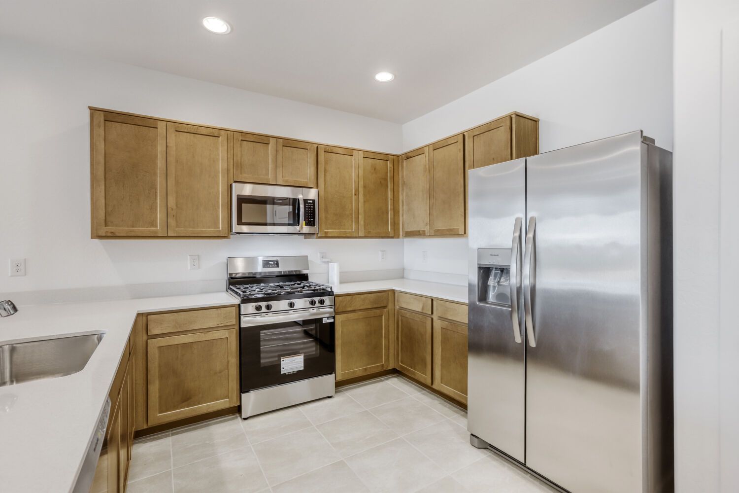 30243 W Wild Hazel Dr   Web Quality   004   04 Kitchen